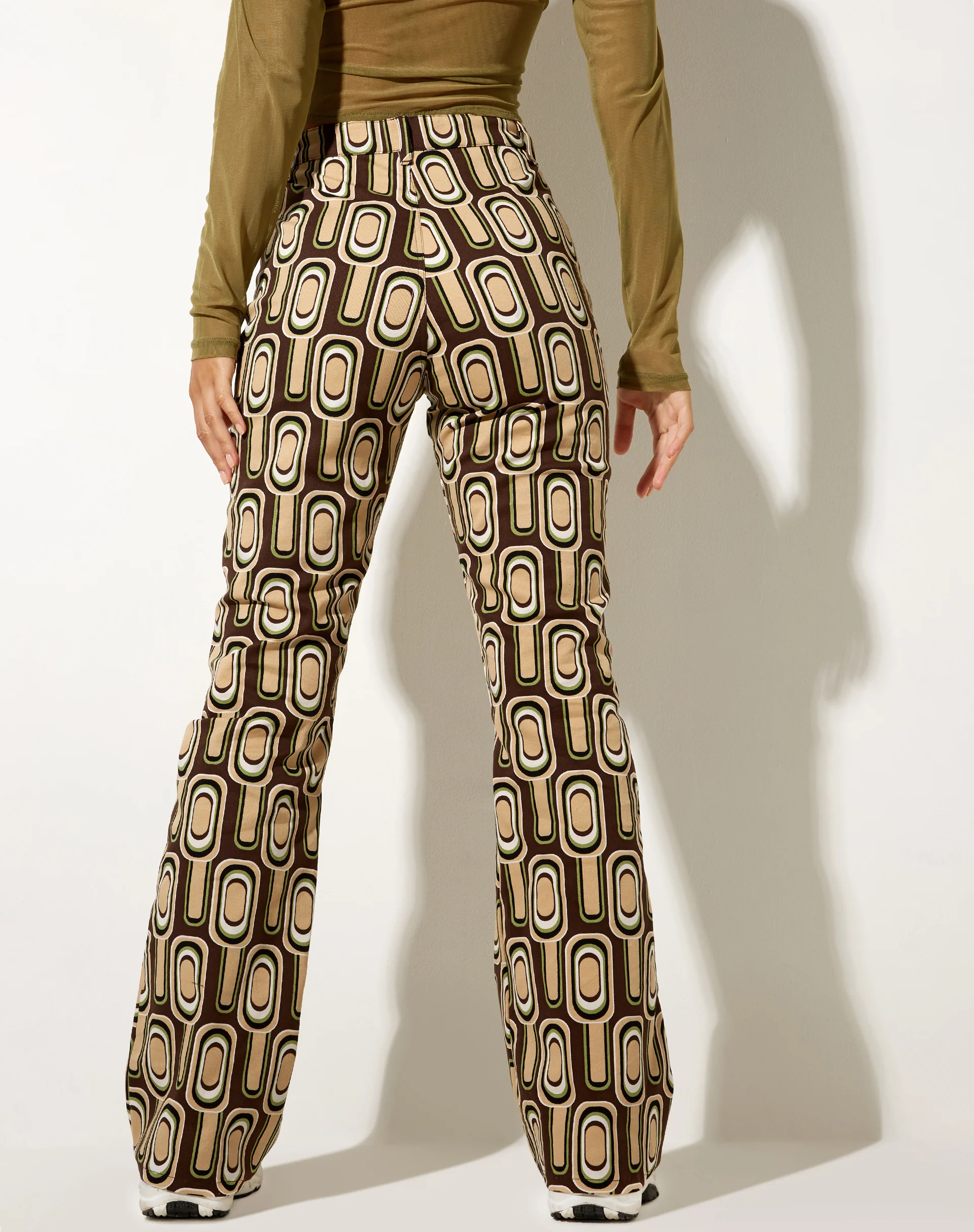 Zoven Flare Trouser in Retro Spot Brown - Awmao