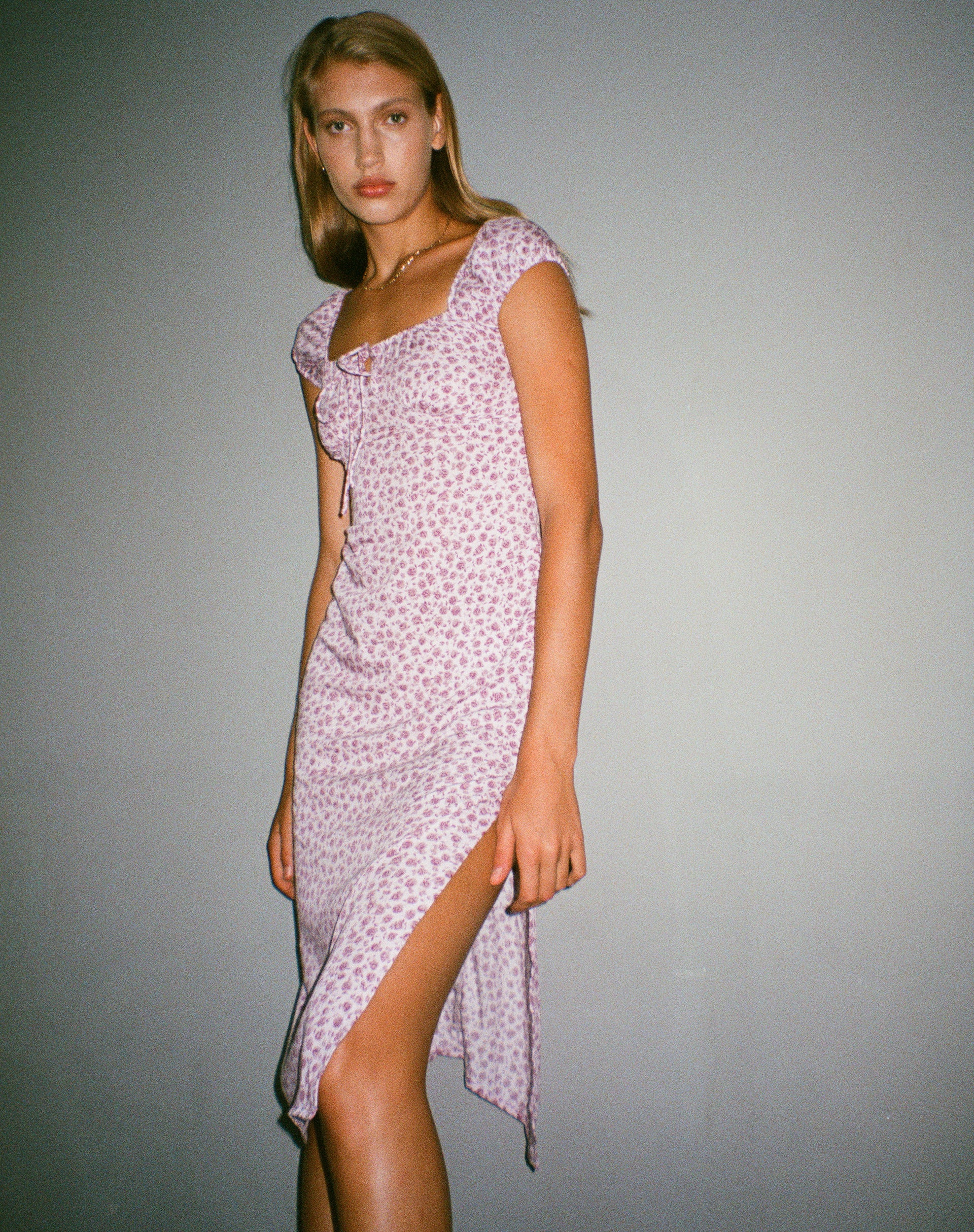 Lona Midi Dress in Ditsy Rose Lilac - Awmao