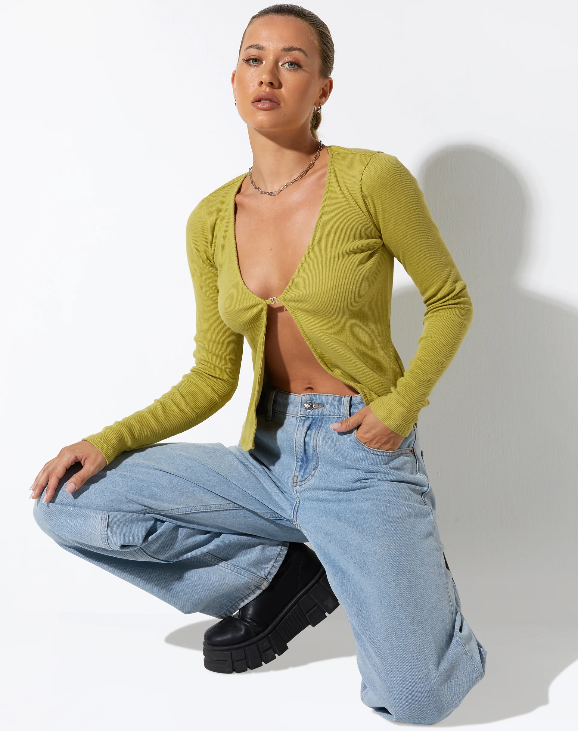 Xiur Cardi in Rib Cress Green - Awmao