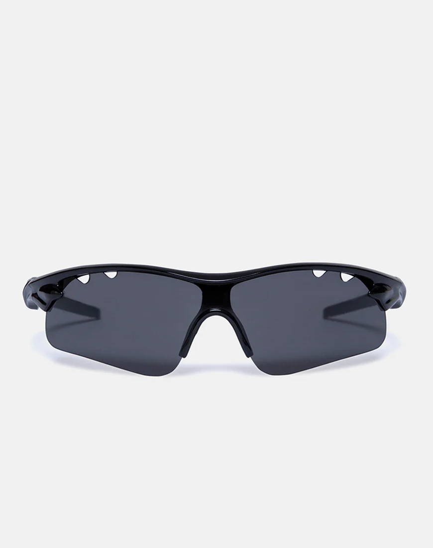 Rave Sunglasses in Black - Awmao