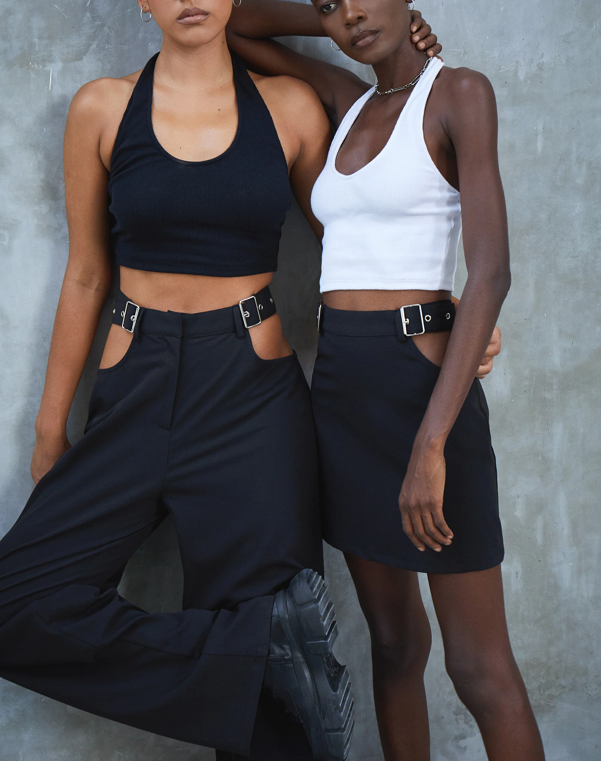 Abra Trousers in Black - Awmao