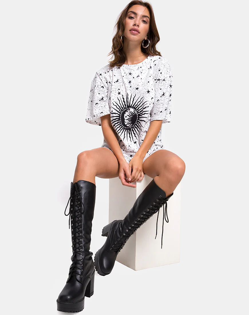 Sunny Kiss Tee in White Cosmo - Awmao