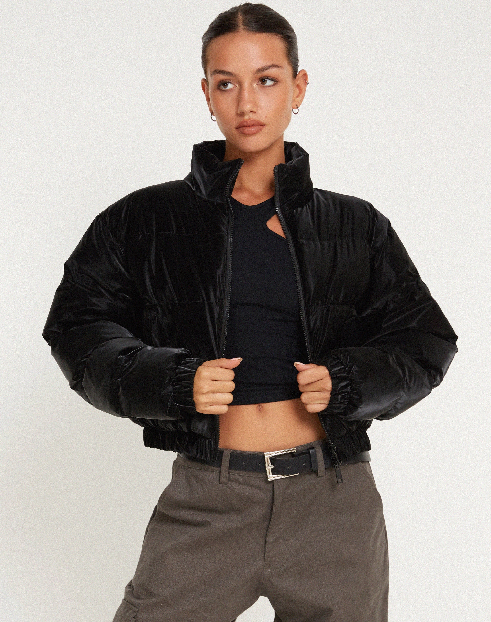 Guntur Puffa Jacket in Black - Awmao