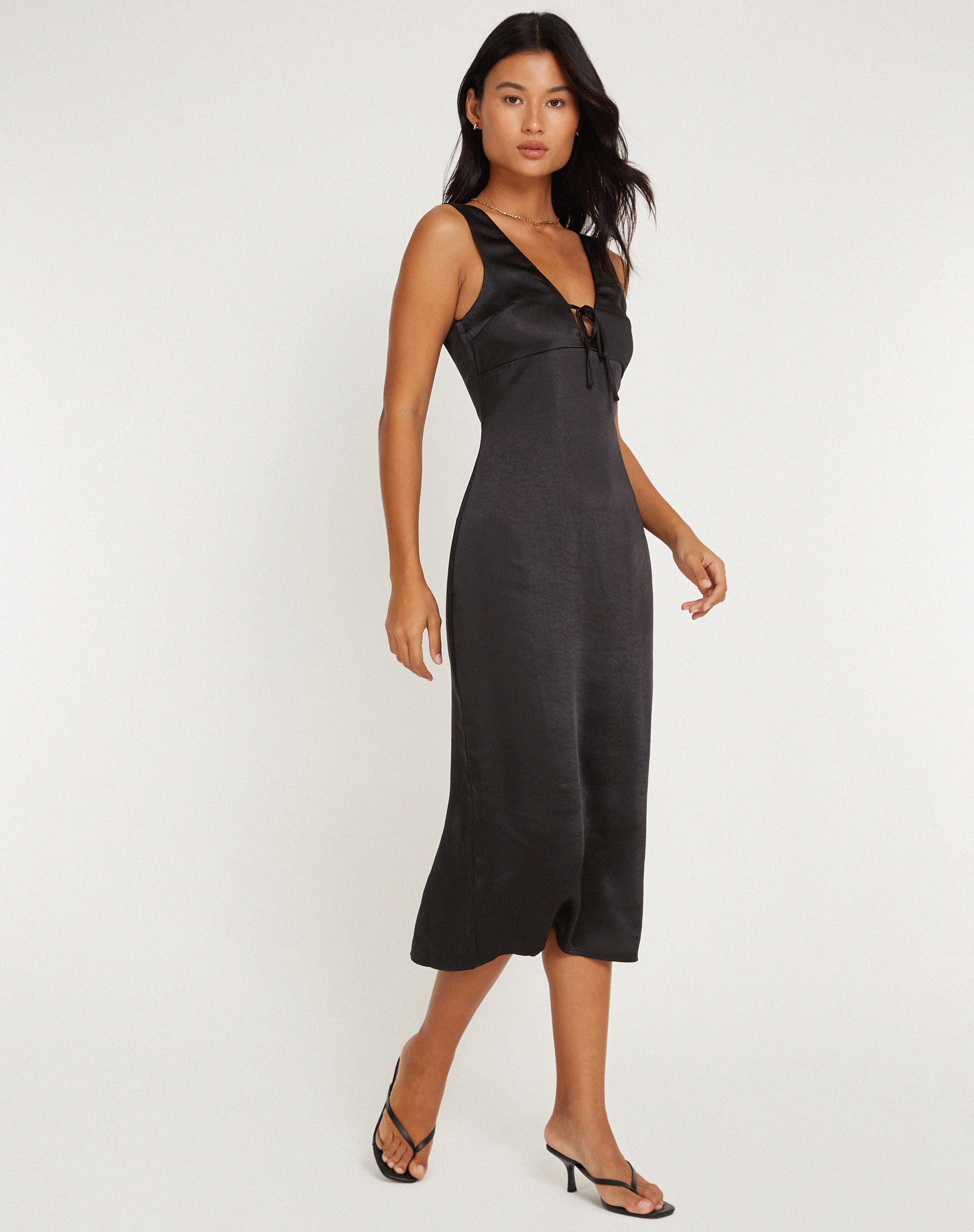 Lasanda Midi Dress in Black - Awmao
