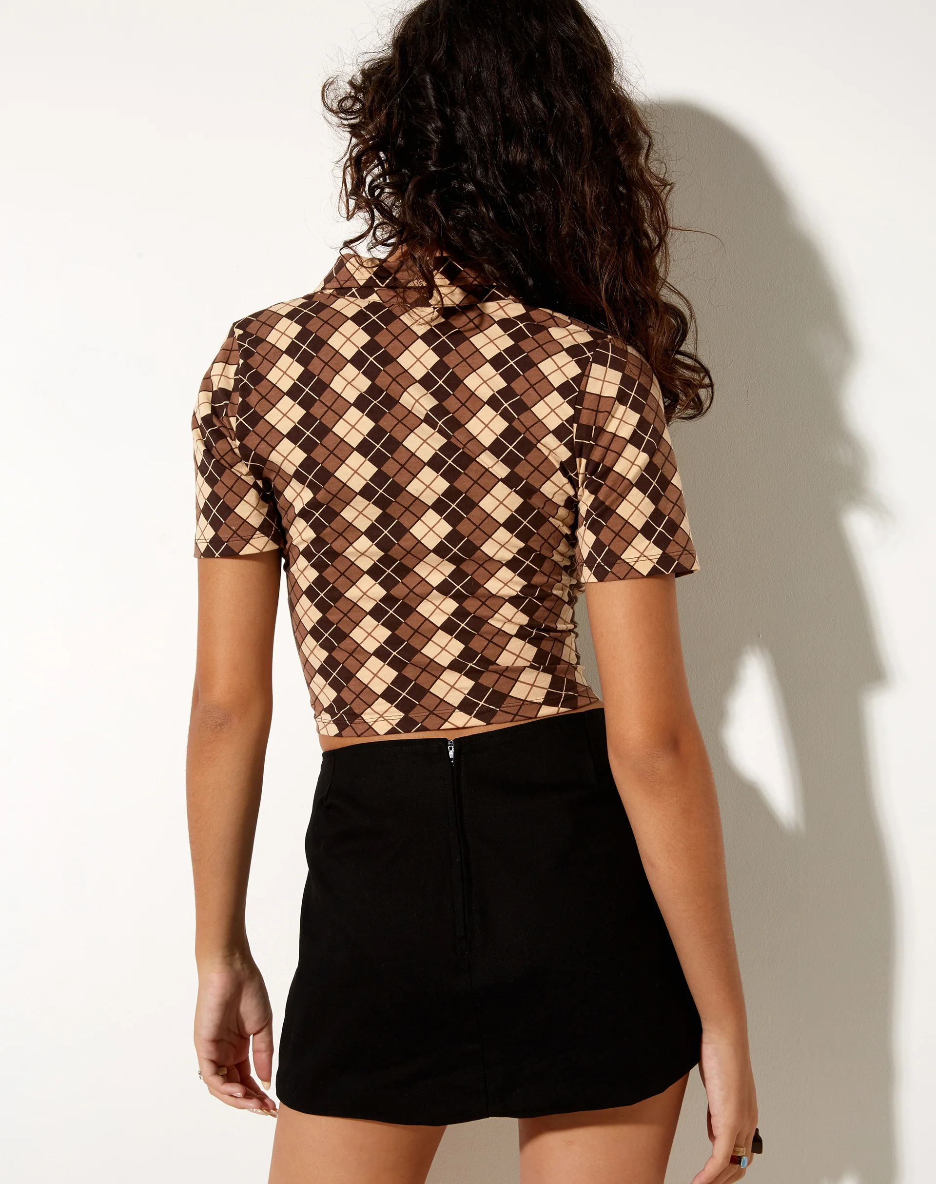 Rezul Shirt in Argyle Brown - Awmao