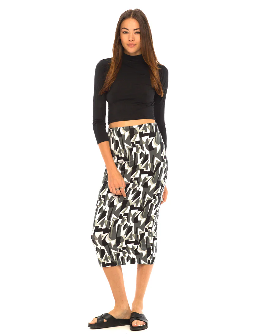Motel Bobby Midi Skirt in Geo Pop Black and White - Awmao