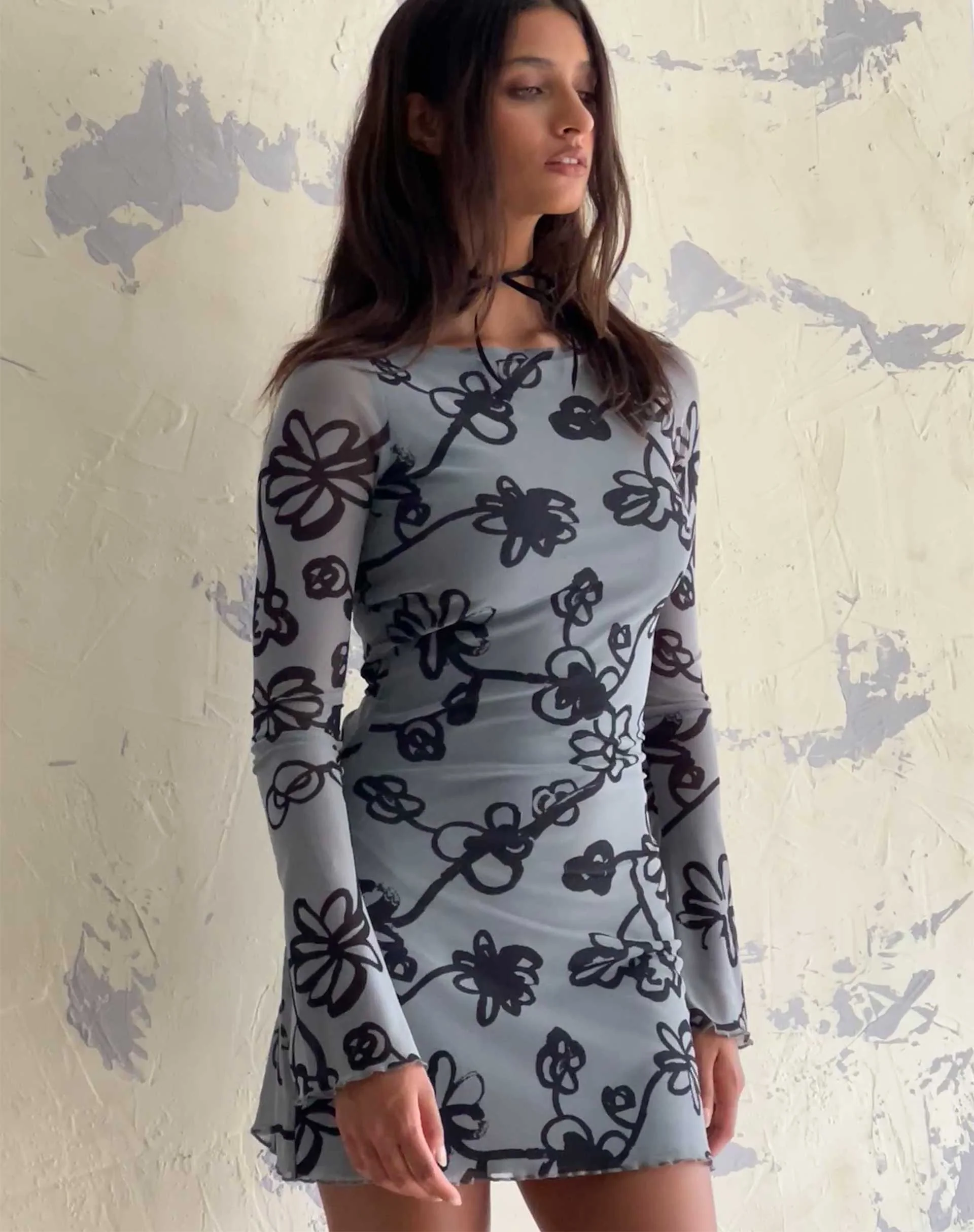 Sevila Mini Dress in Mesh Doodle Flower Grey - Awmao