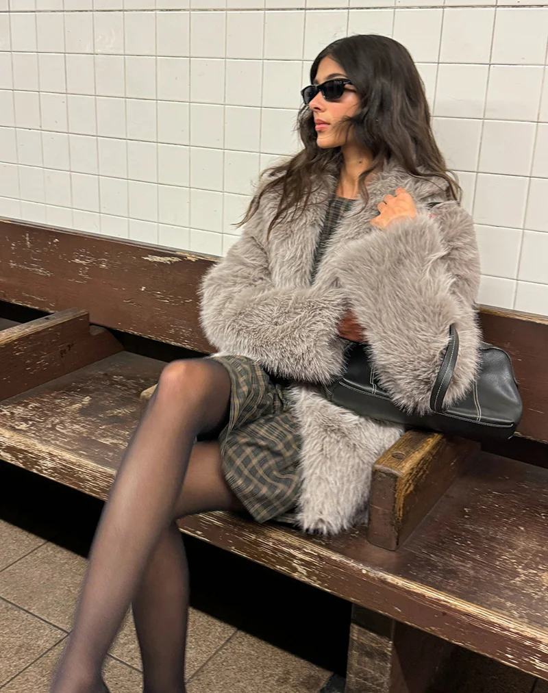 Lupita Jacket in Faux Fur Taupe - Awmao