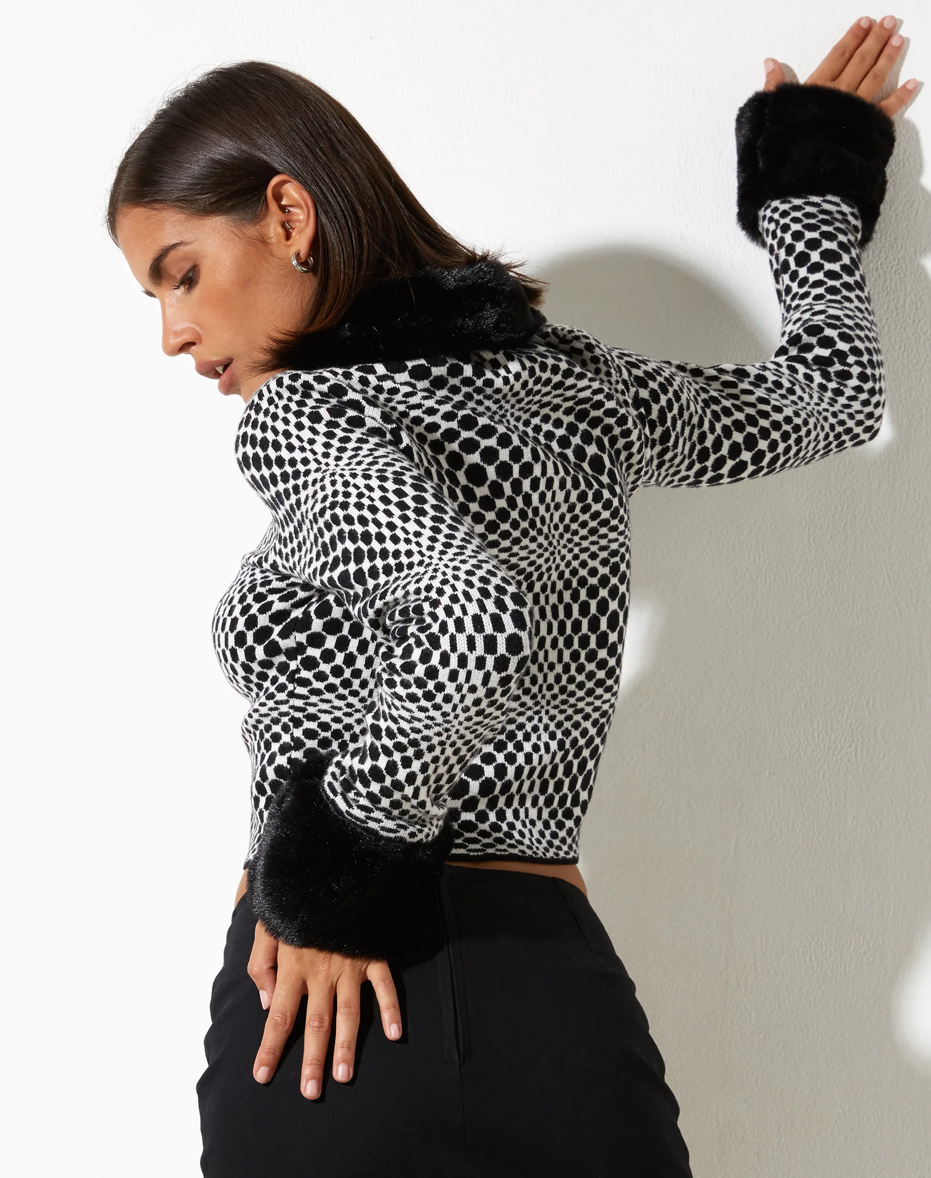 Lorita Cardi in Optic Monochrome Square Black and White - Awmao