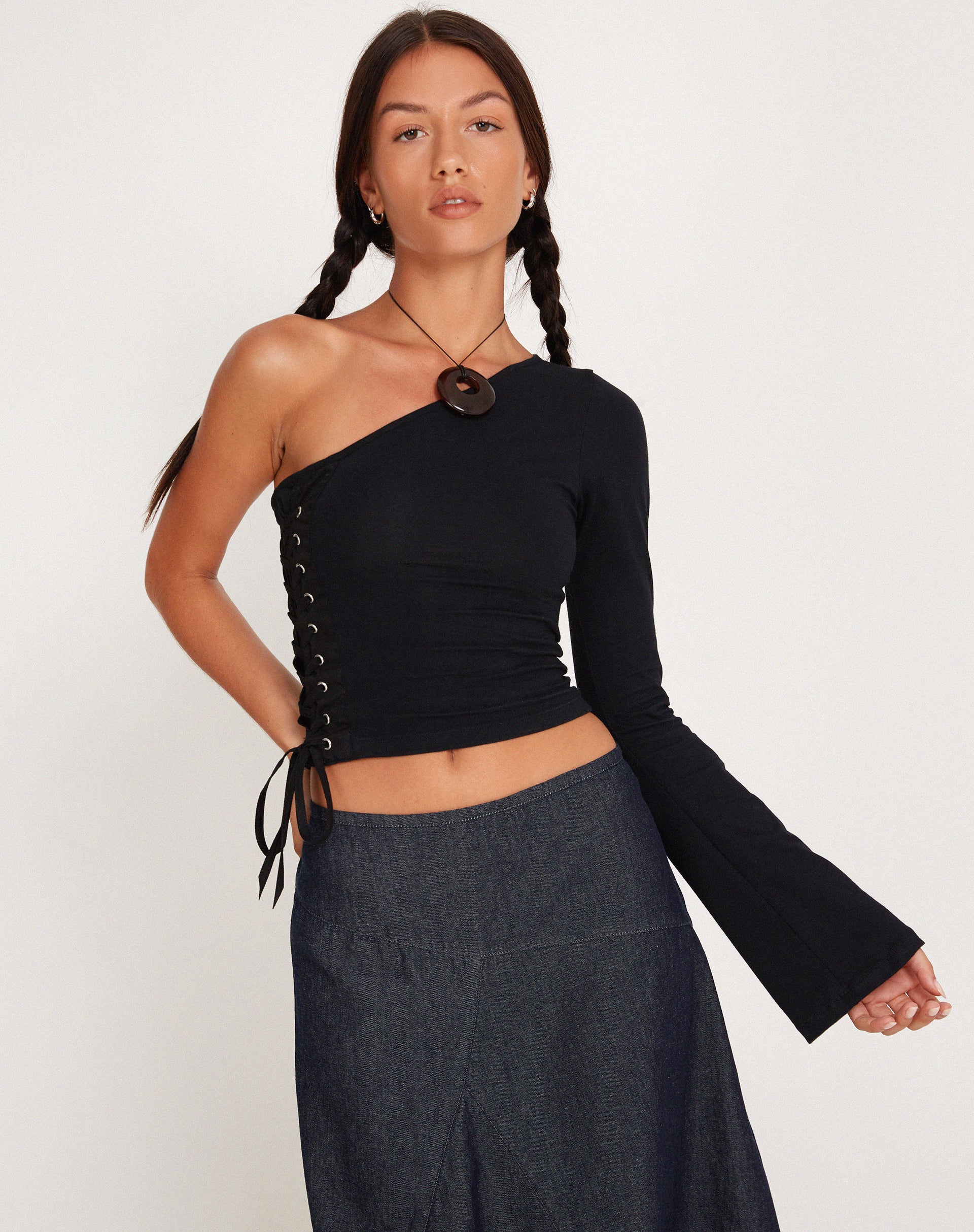 Quinley One Shoulder Top in Black - Awmao