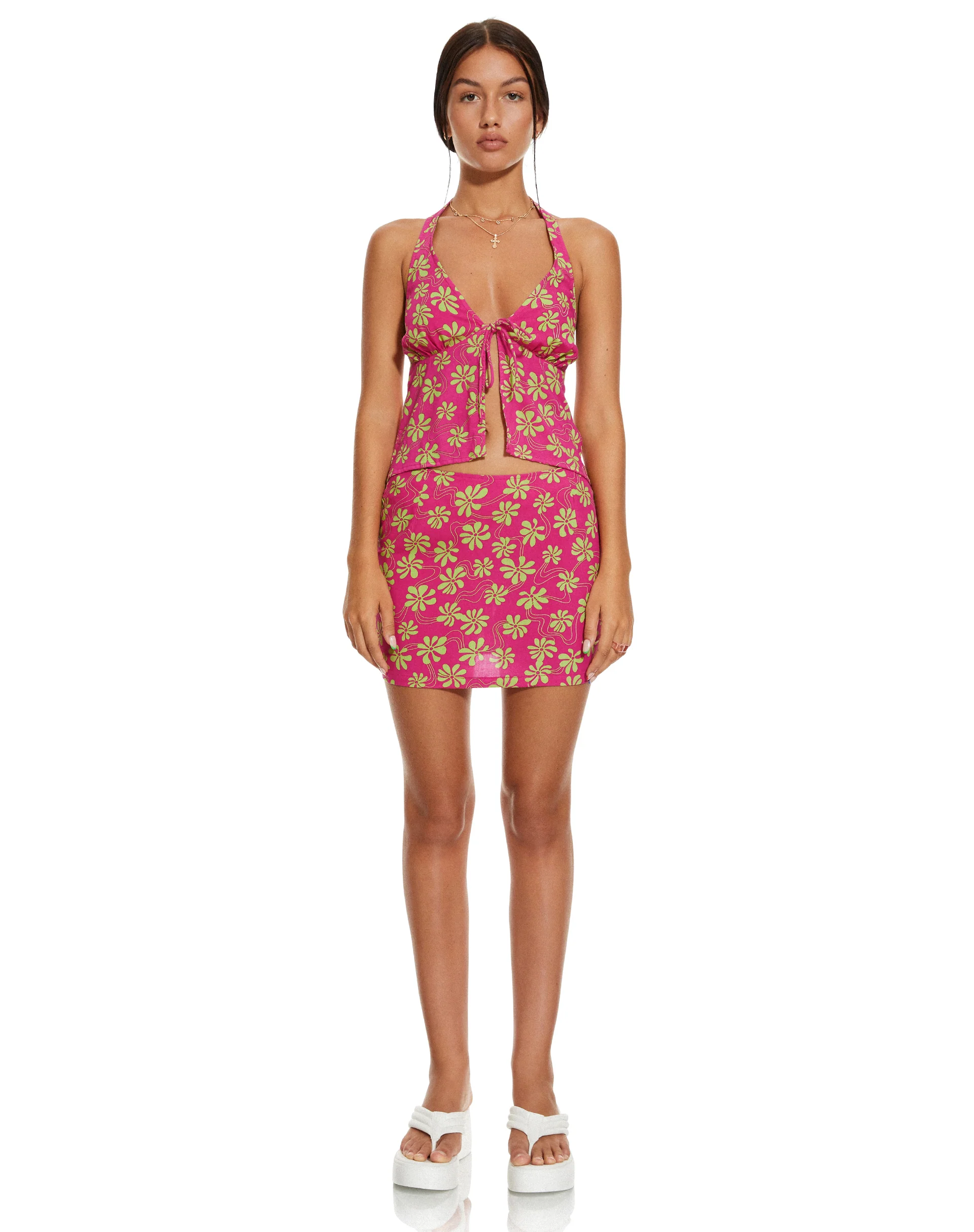 MOTEL X BARBARA Roula Top in 90s Beachy Floral Hot Pink - Awmao