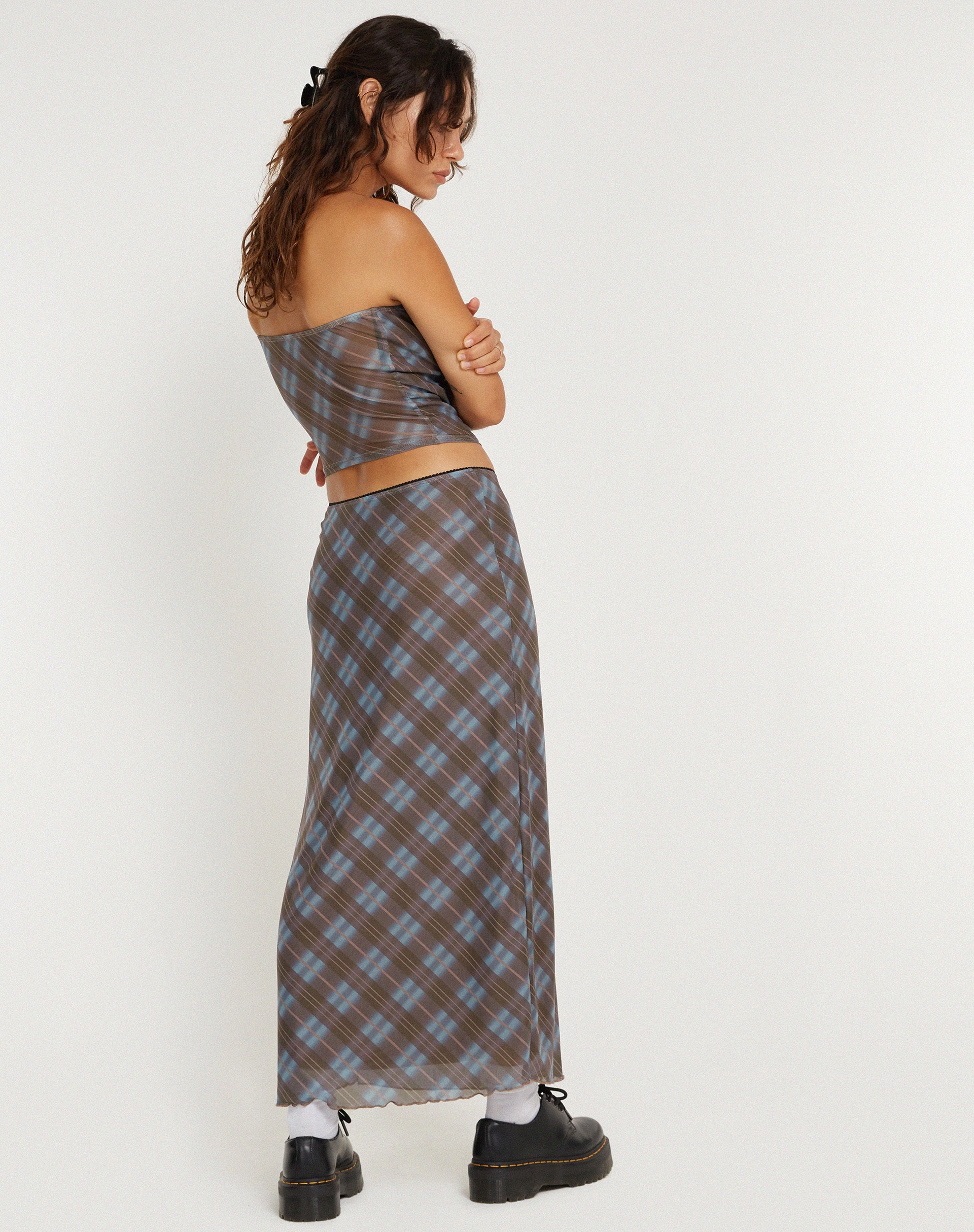 Lassie Midi Skirt in Green Blurred Check Dark Olive - Awmao