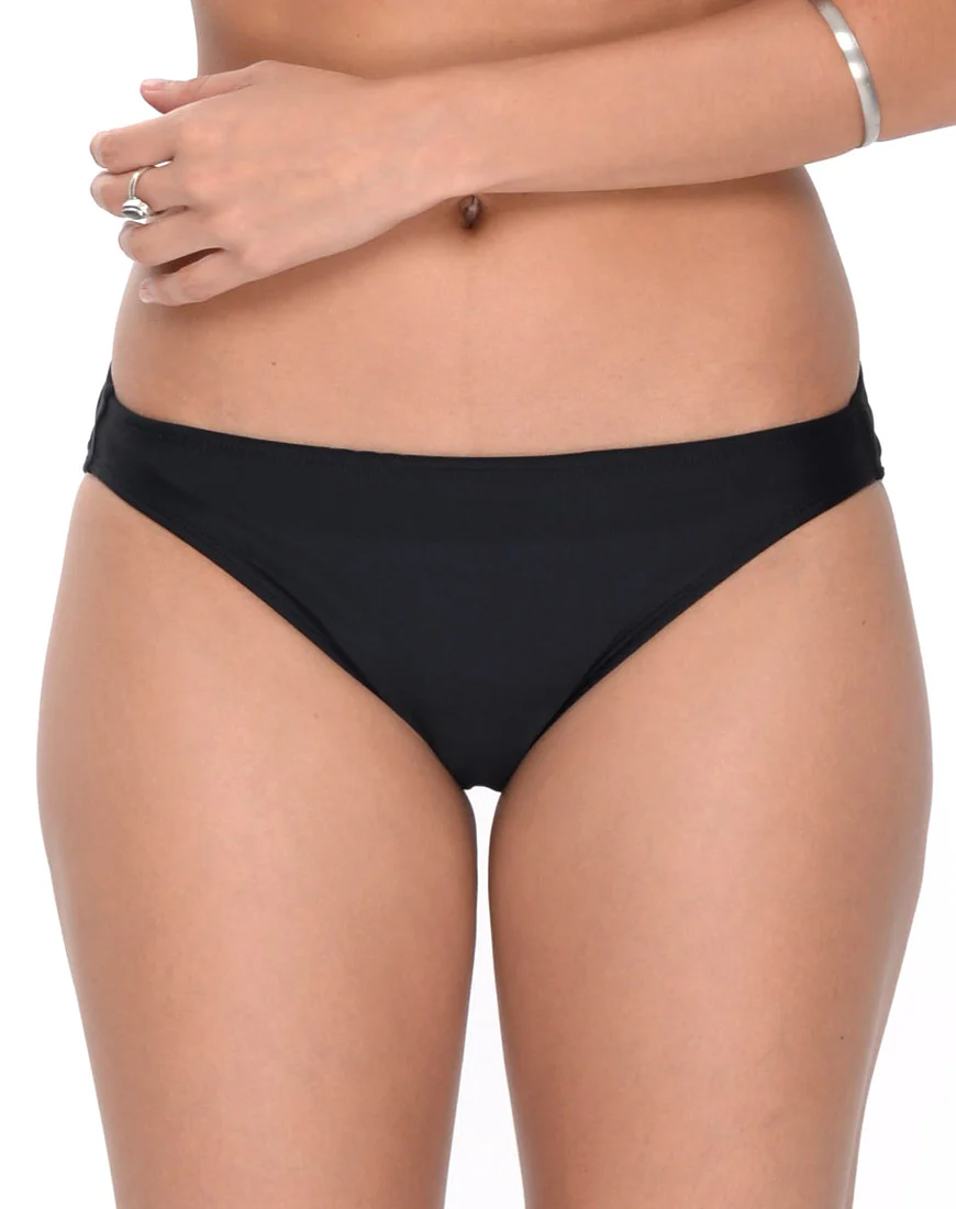 On Point Bikini Bottoms in Flaming Skies Black - Awmao
