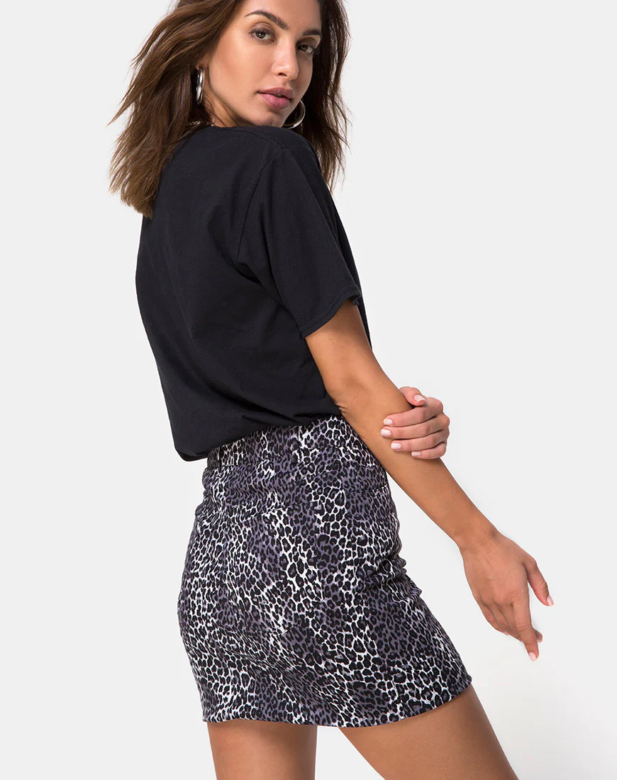 Broomy Skirt in Grey Rar Leopard Print - Awmao