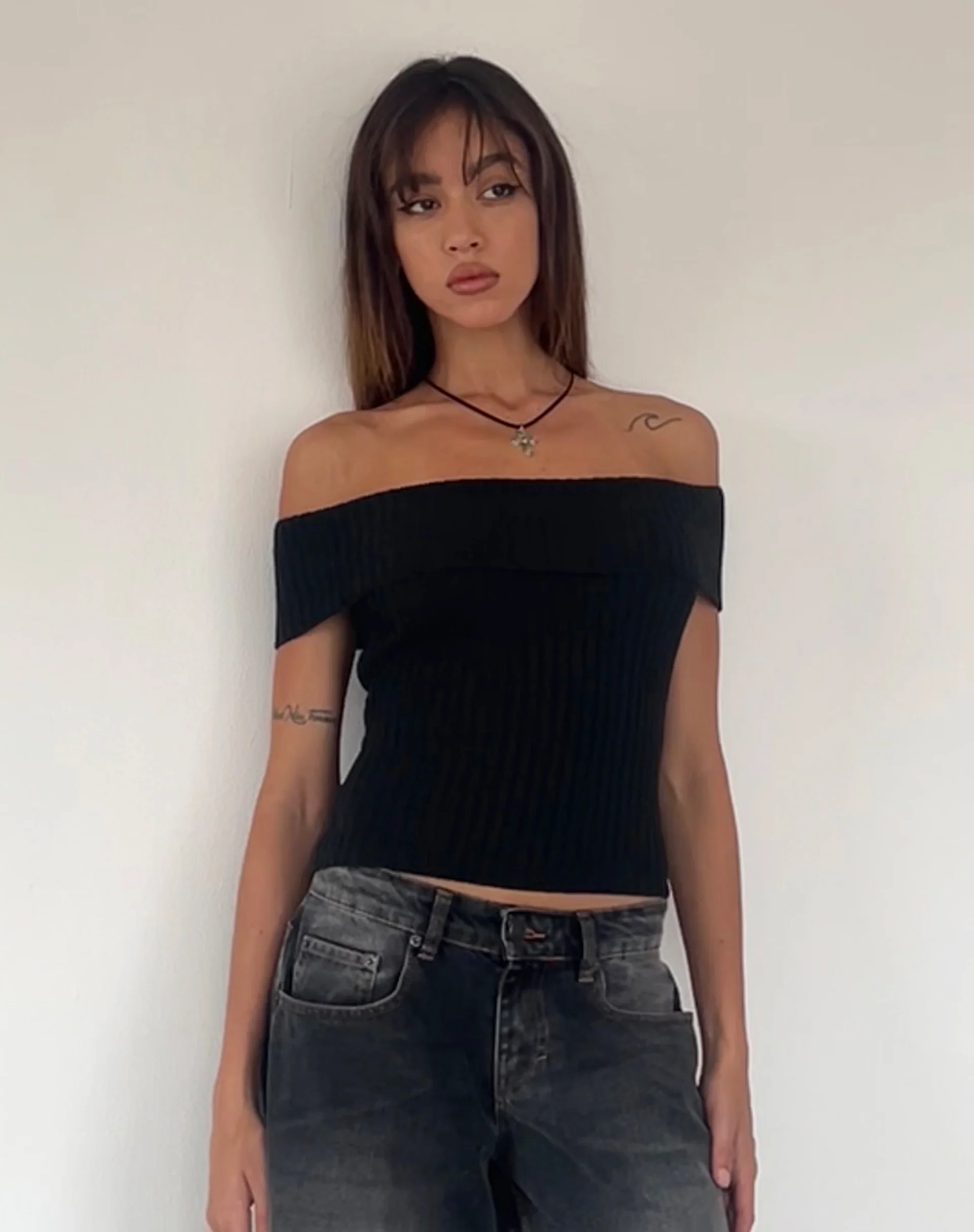 Wilda Bardot Bow Back Top in Knit Black - Awmao