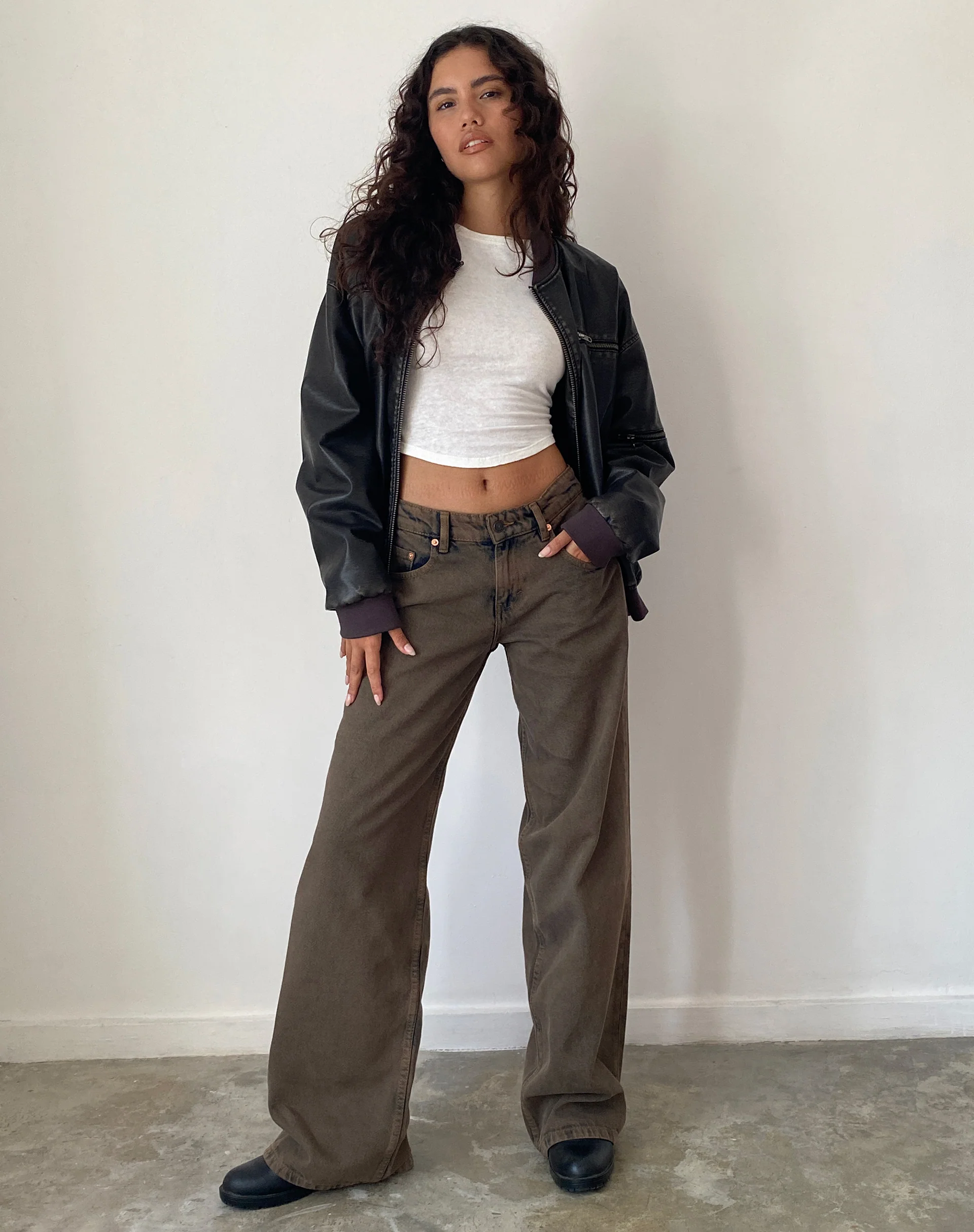 Roomy Extra Wide Low Rise Jeans in Dark Sand - Awmao