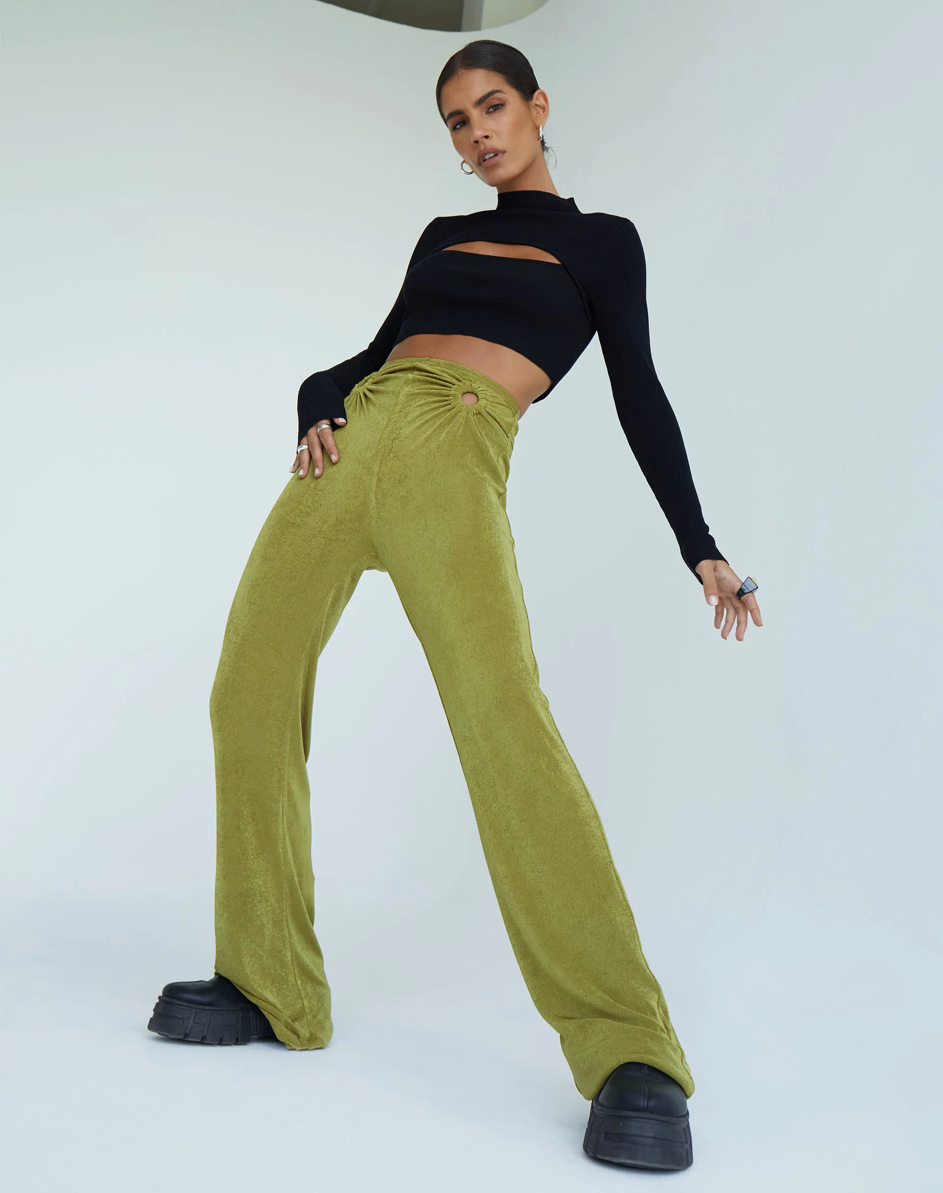Sesaot Flare Trouser in Crepe Lime - Awmao