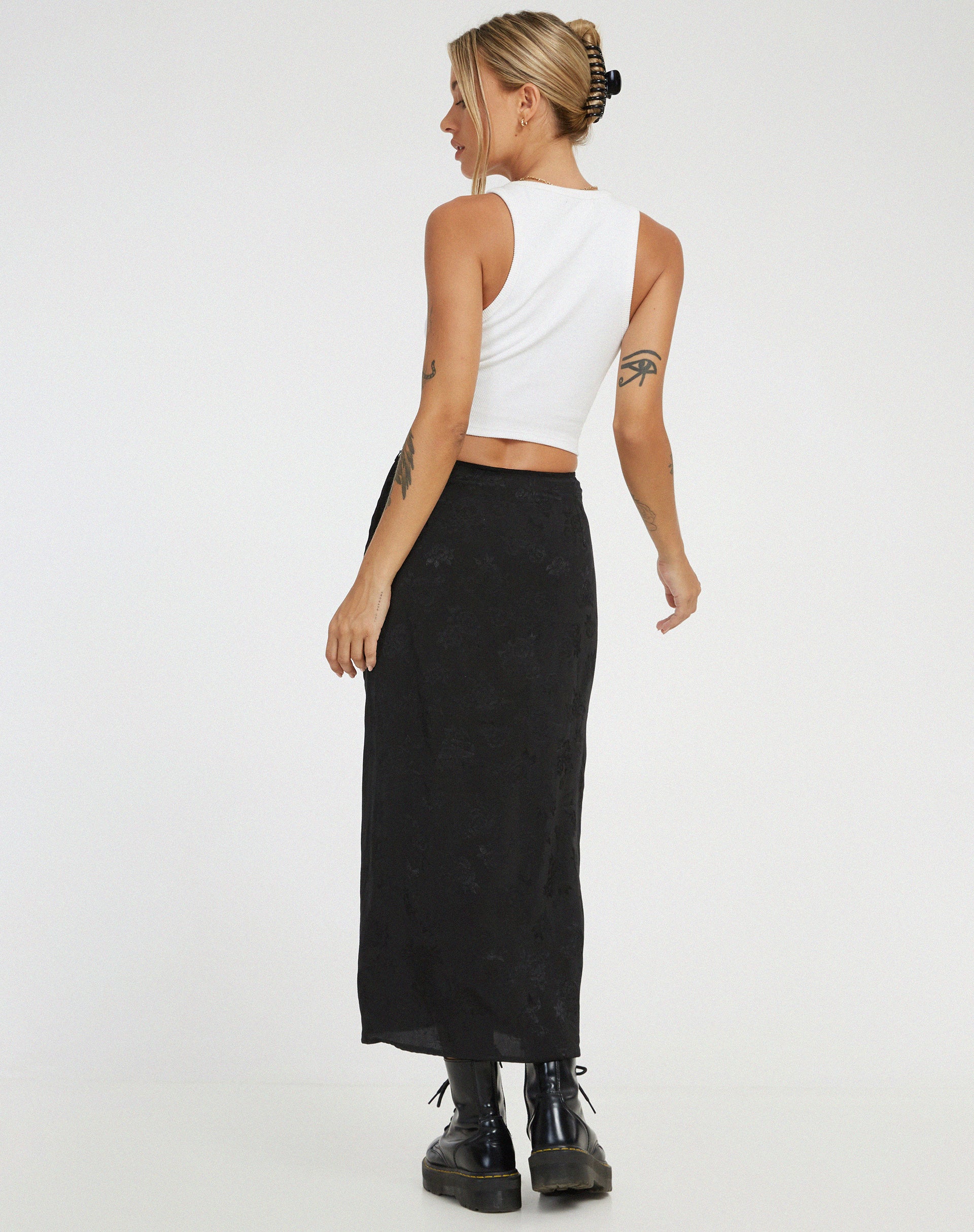 Rindu Midi Skirt in Satin Rose Black - Awmao