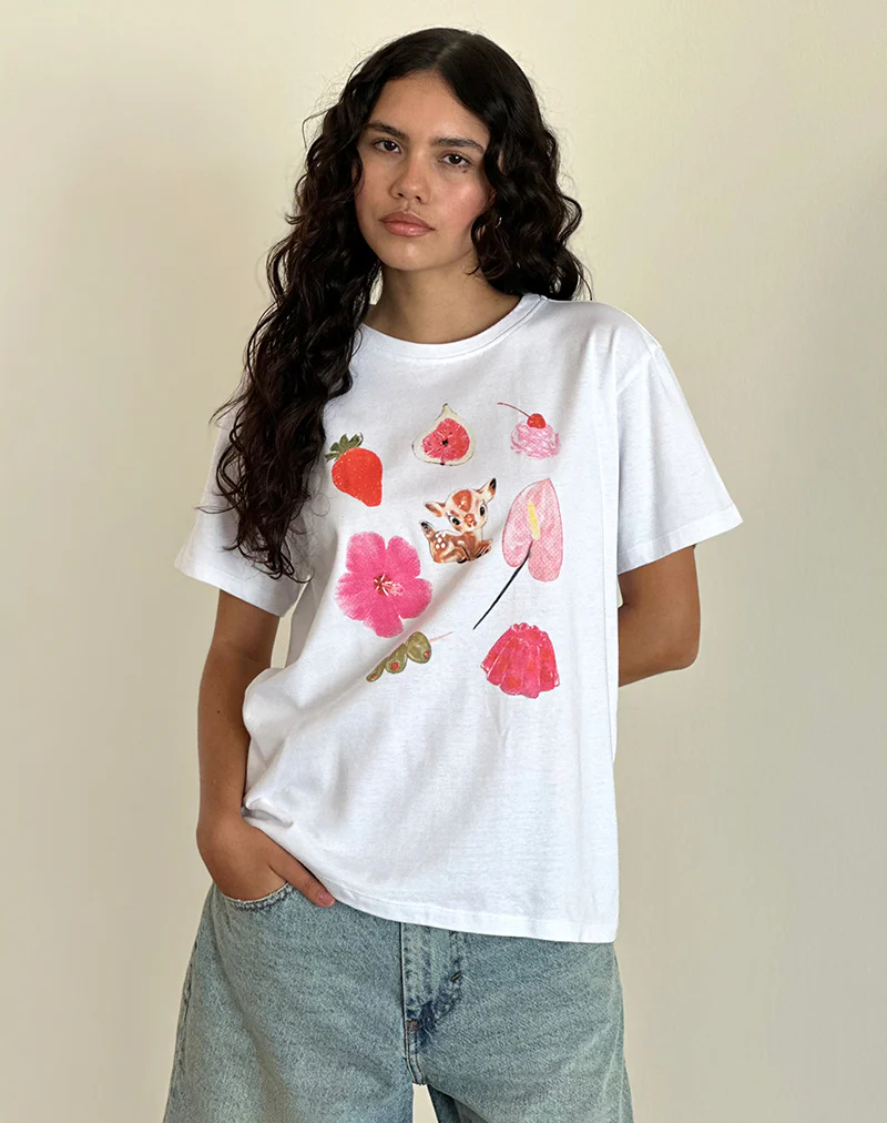Oversized Basic Tee in White Cuties - Awmao
