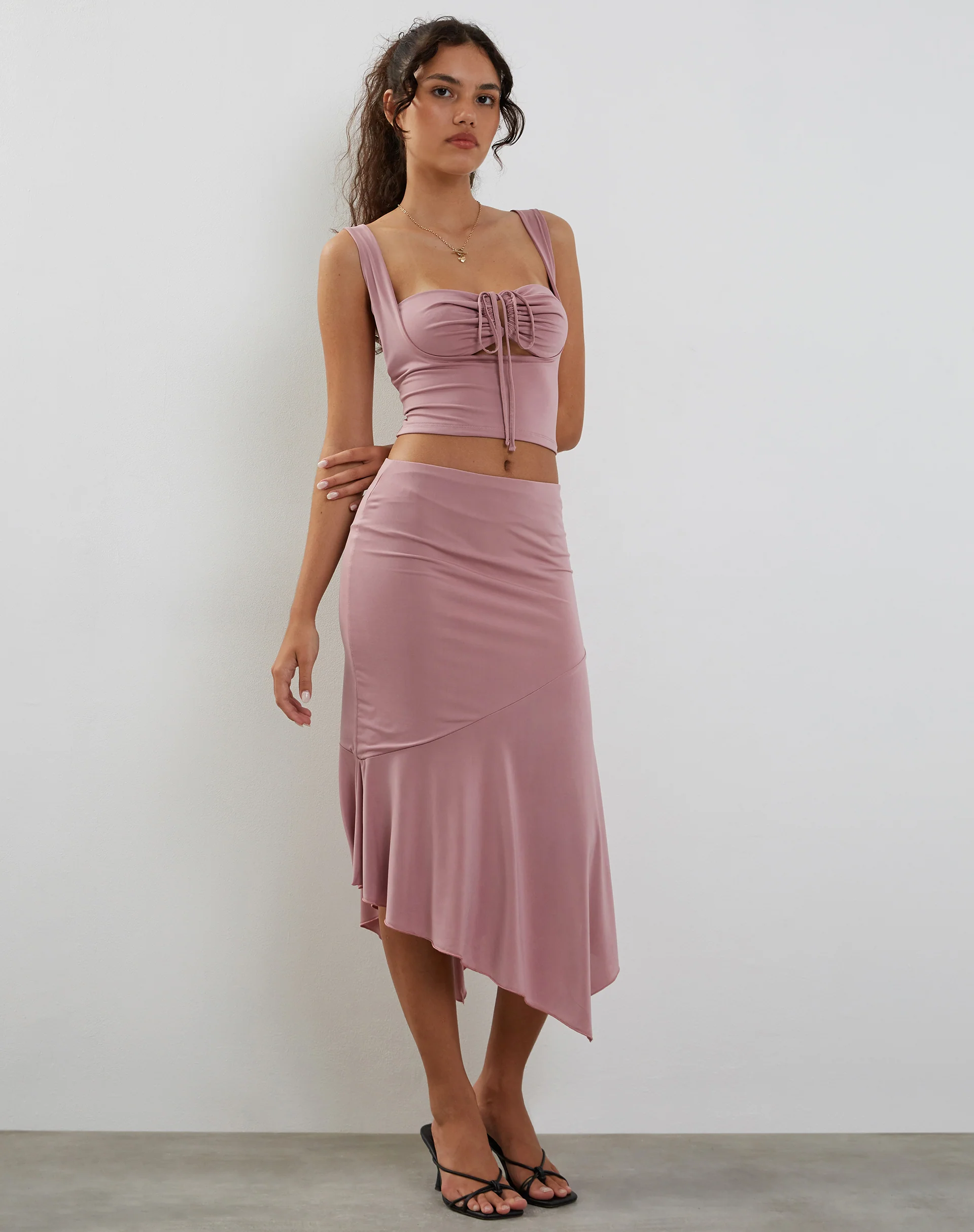Cinta Low Rise Midi Skirt in Dusty Pink - Awmao