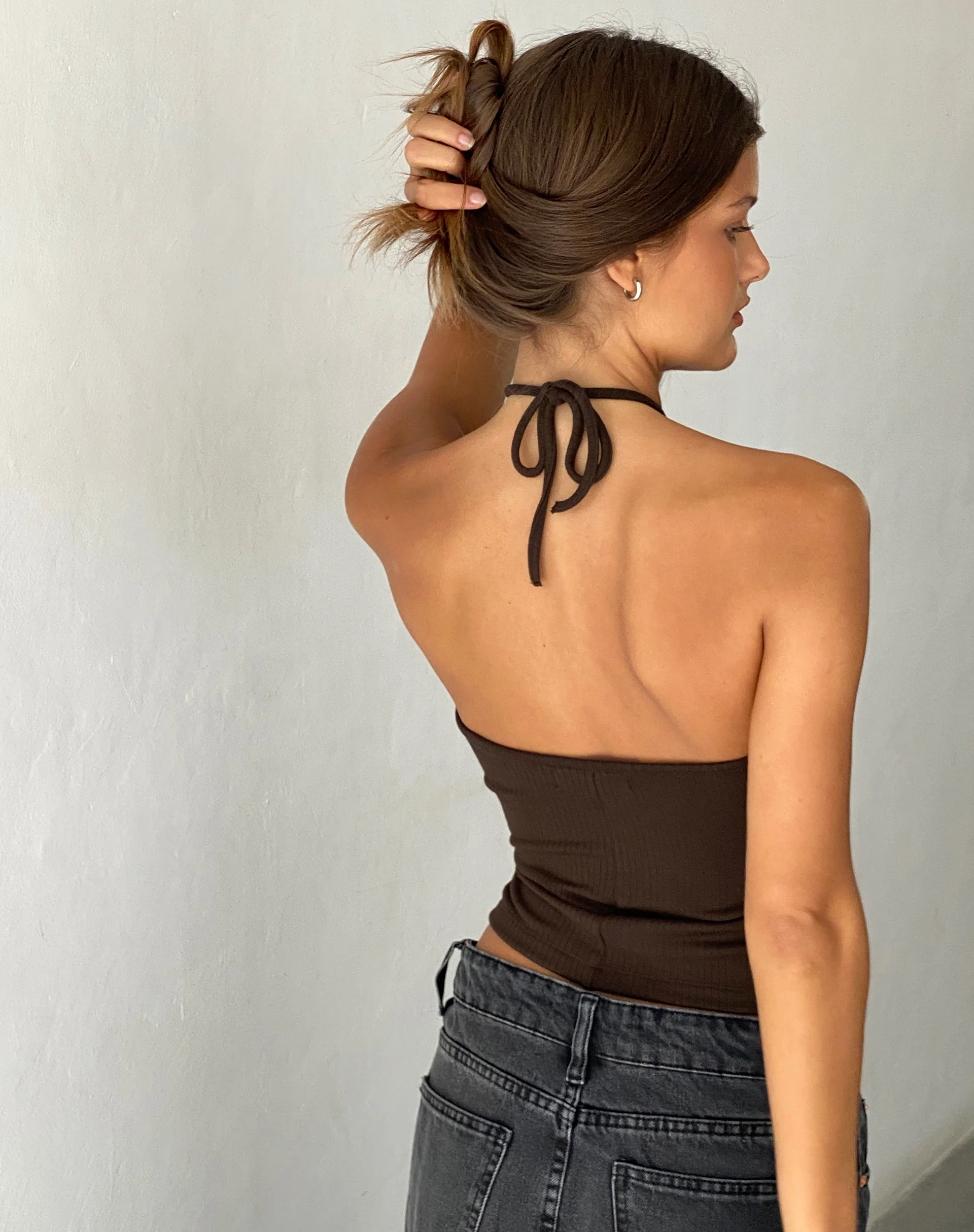 Beri Ribbed Halterneck Top in Brown - Awmao