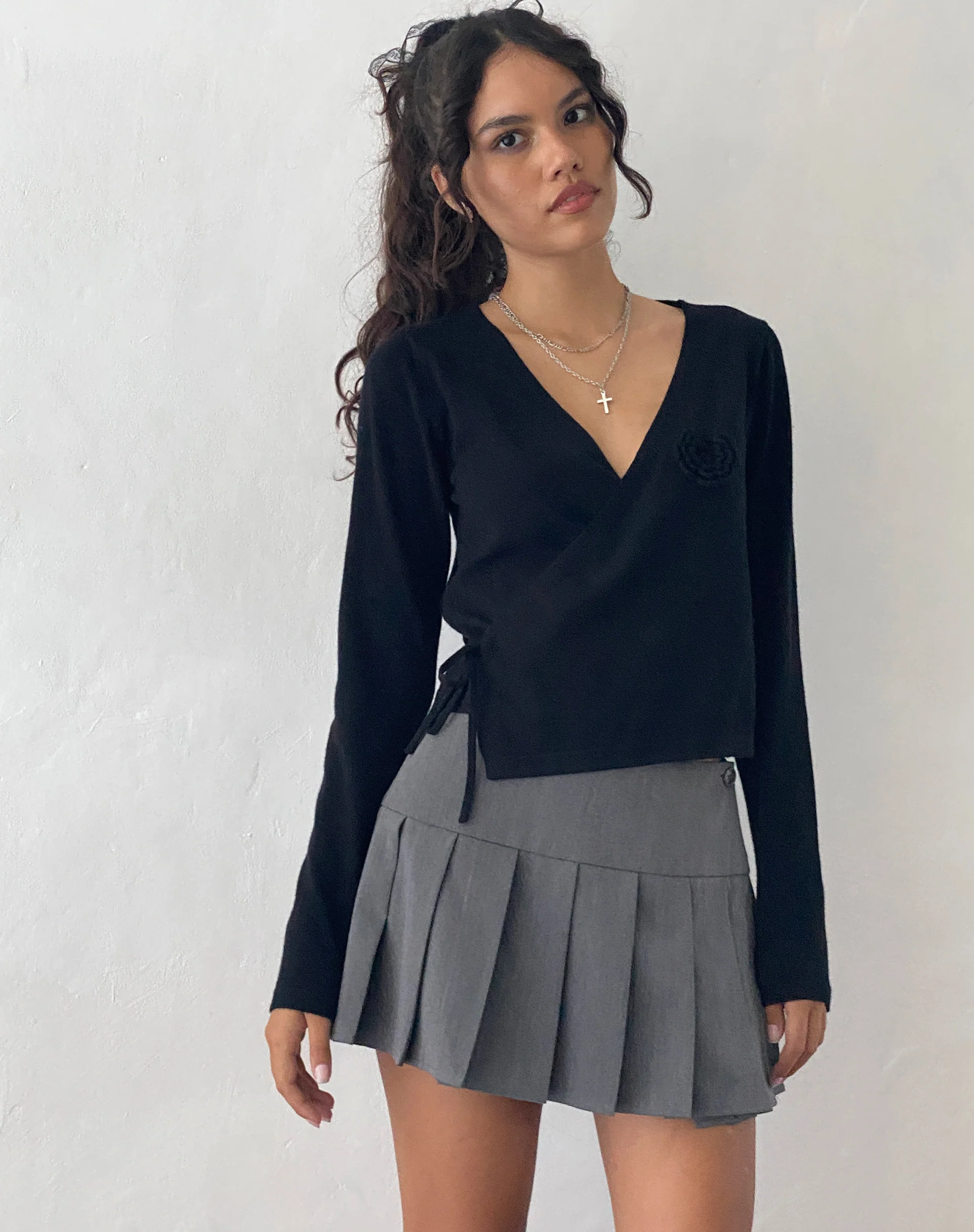 Zelda Knitted Wrap Cardigan in Black with Rosette - Awmao