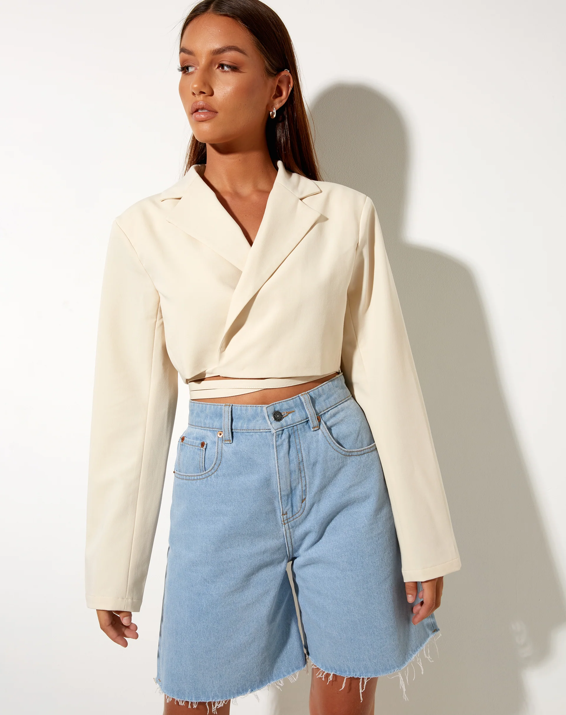 Notus Cropped Blazer in Tailoring Cream - Awmao