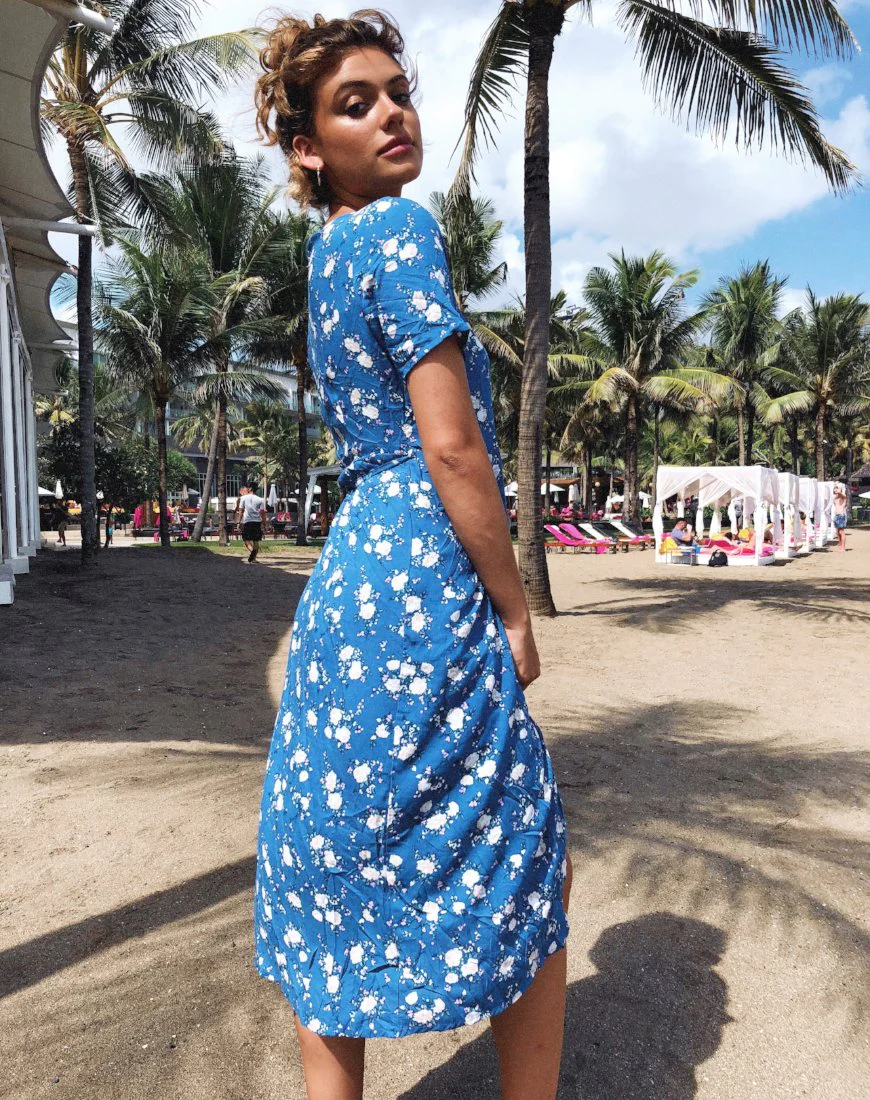 Trasti Midi Dress in Soheila Floral Blue - Awmao