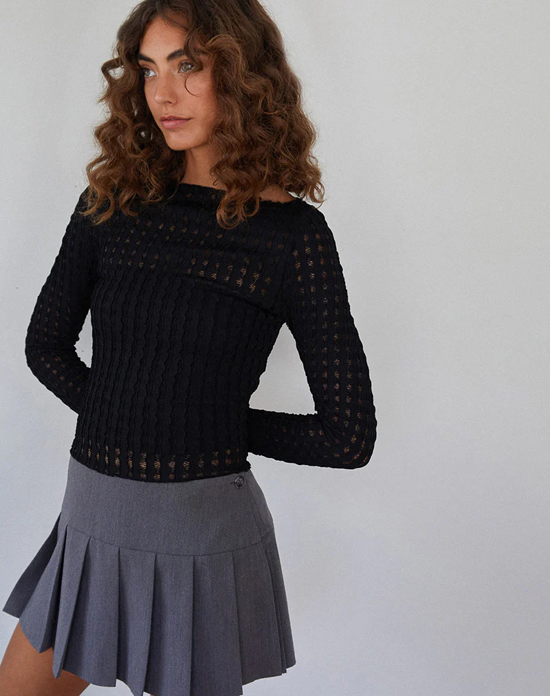 Angela Long sleeve Top in Crinkle Black - Awmao