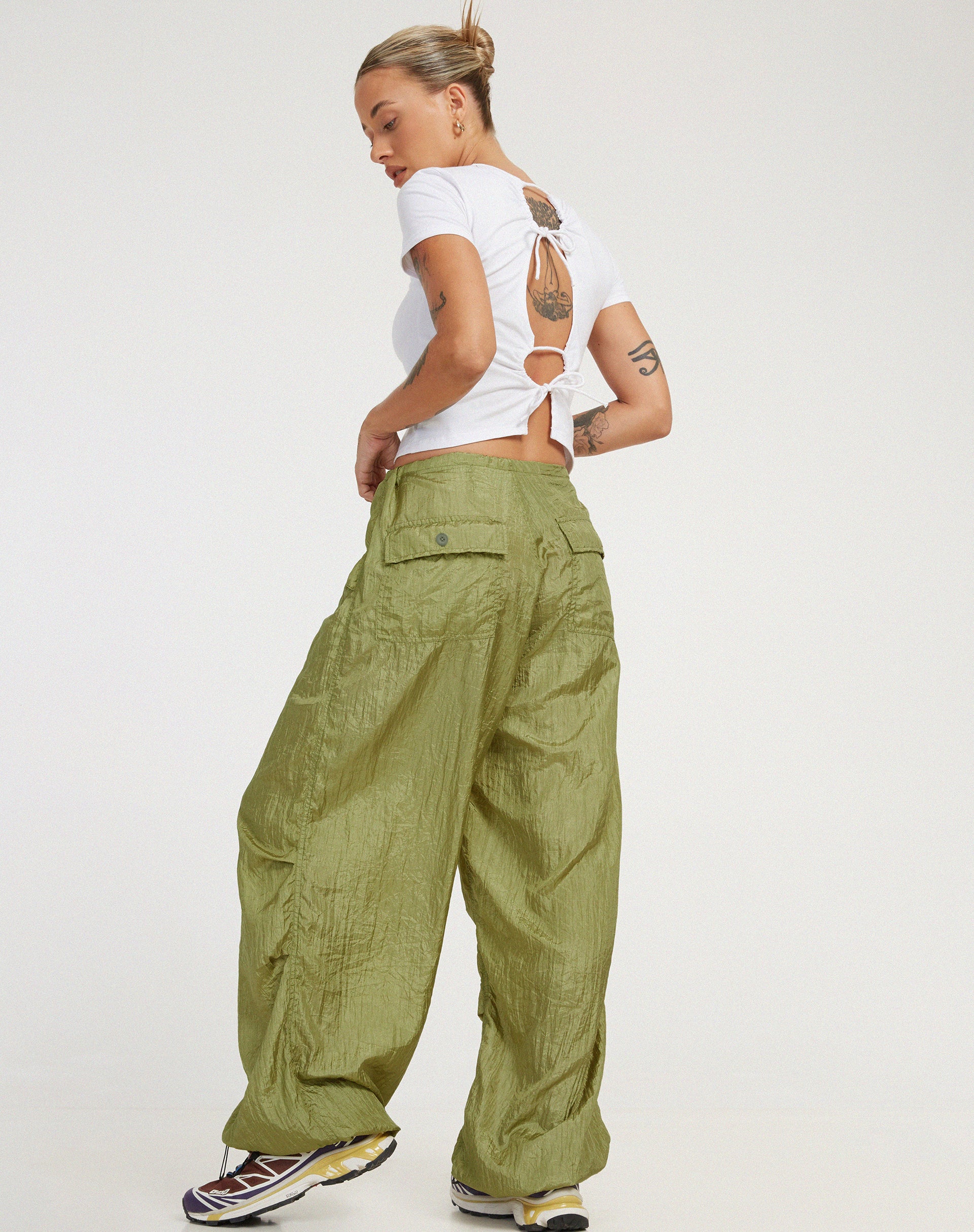 Chute Trouser in Parachute Pickle - Awmao