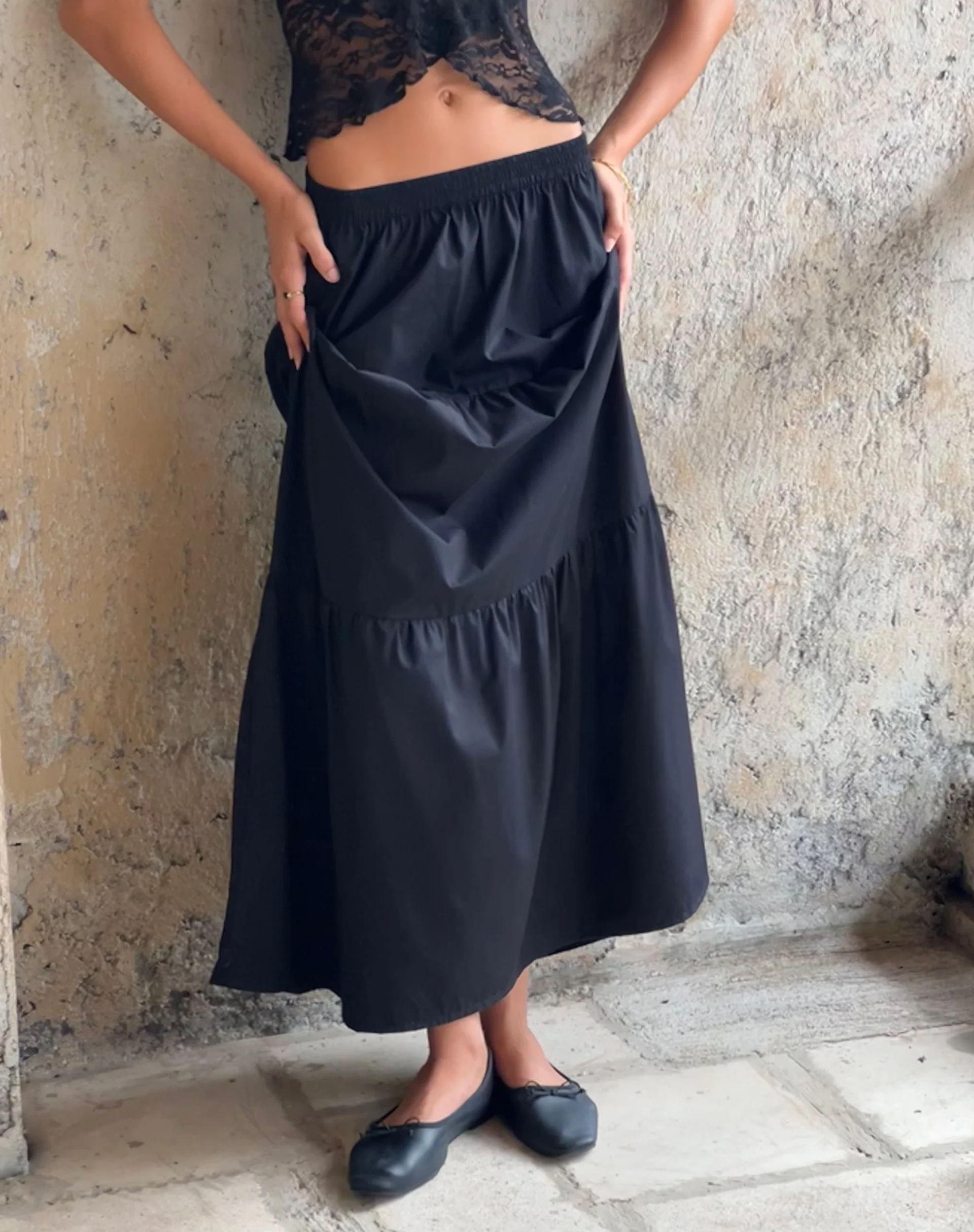 Remax Maxi Skirt in Black - Awmao