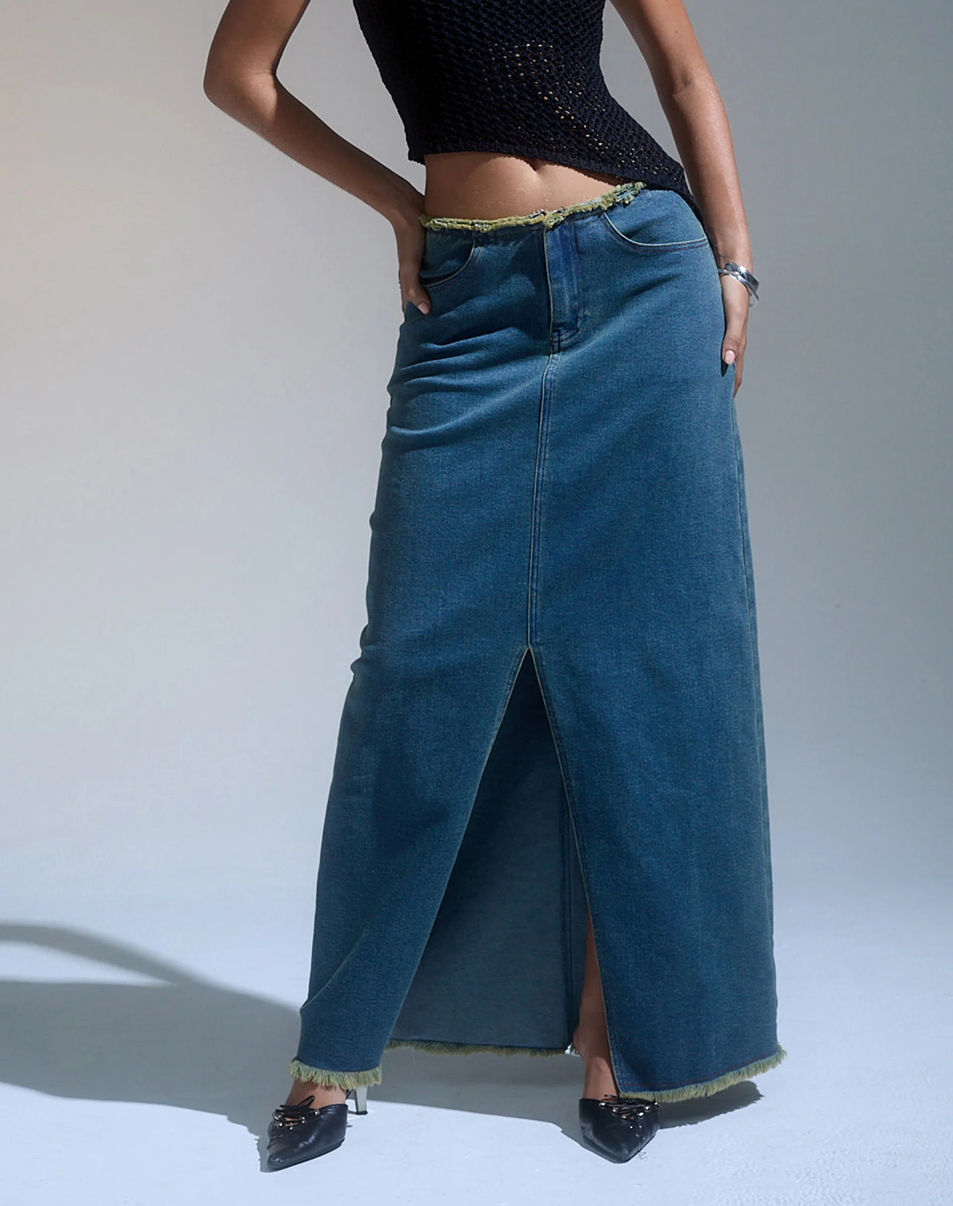 Zaenap Frayed Denim Maxi Skirt in Brown Blue Acid - Awmao