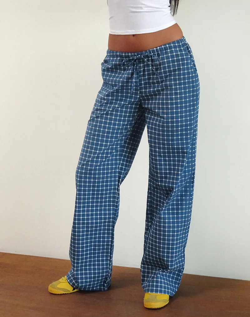Lirura Low Rise Trouser in Navy Tartan Poplin - Awmao