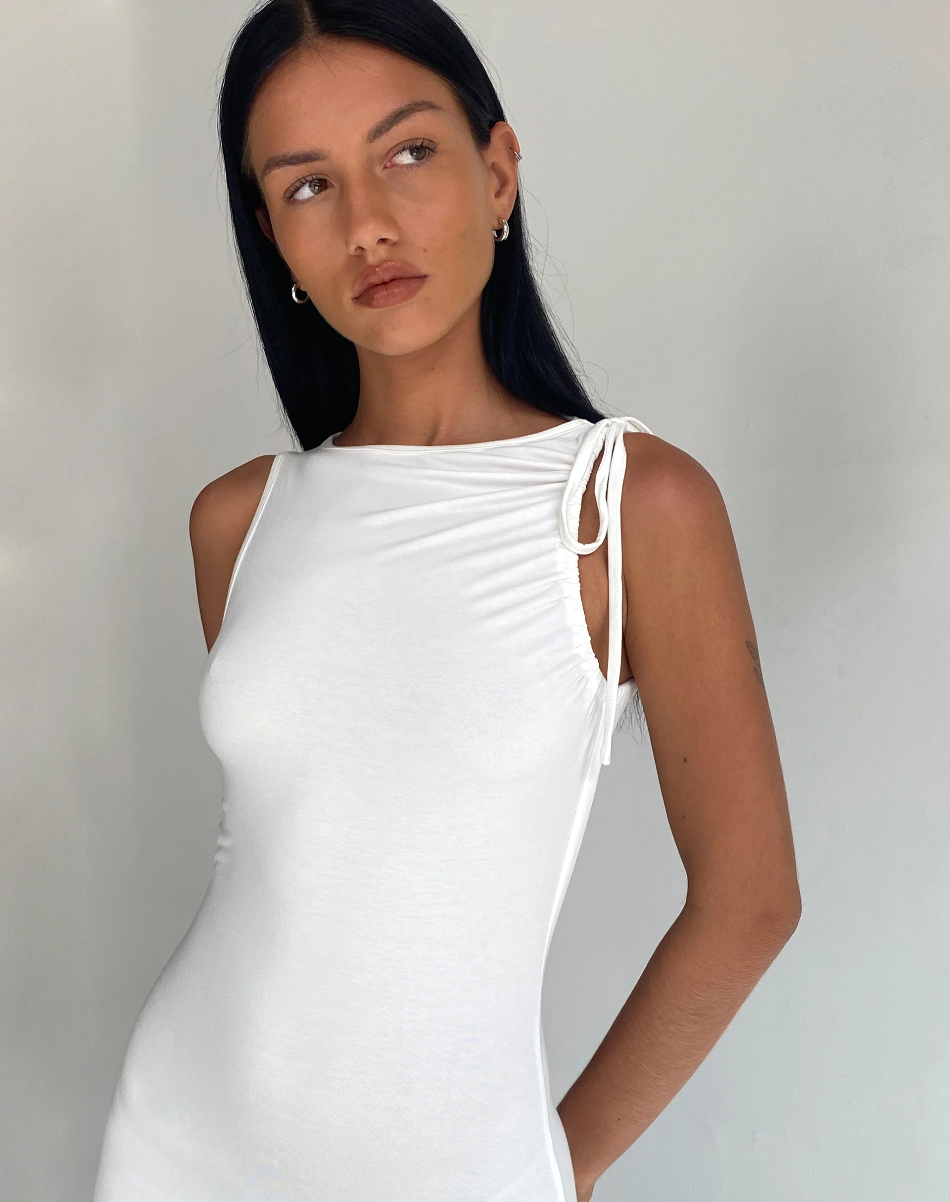 Elinor Maxi Dress in Slinky White - Awmao