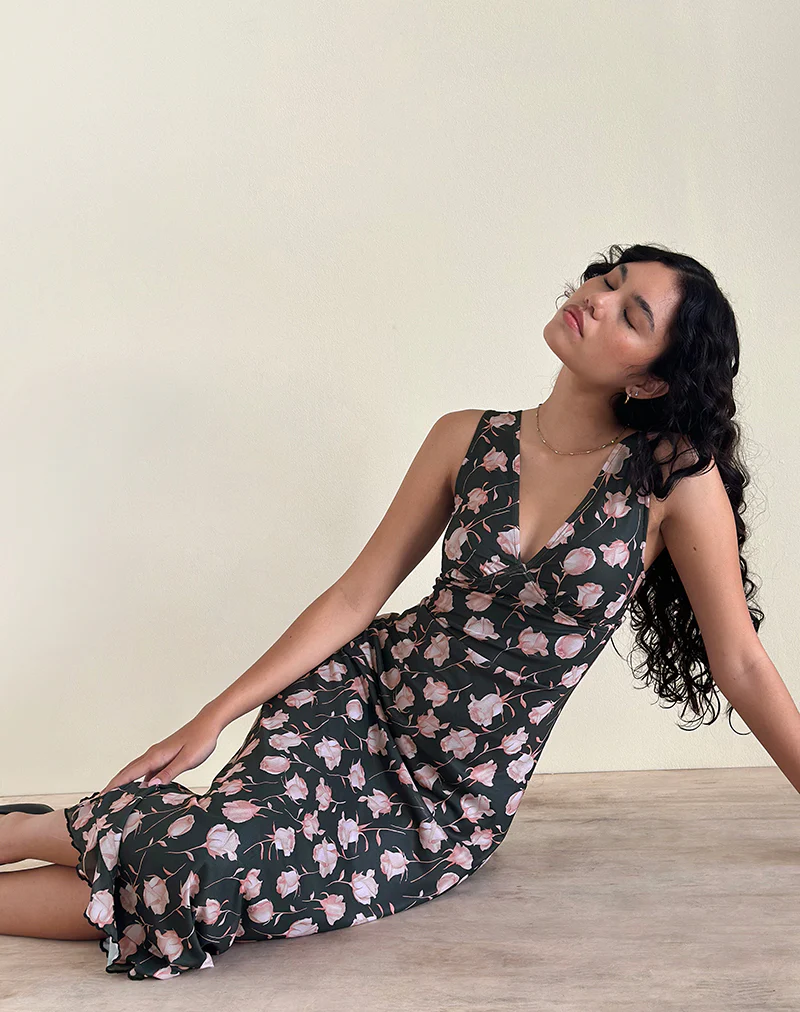 Gabriela Midi Dress in Falling Rose Jet Black - Awmao