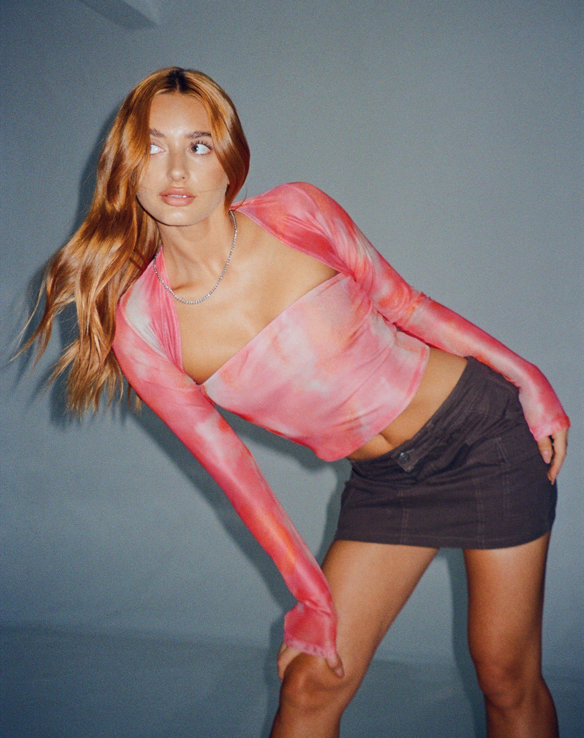 Kouna Bandeau Crop Top and Shrug Set in Abstract Blurred Pink - Awmao