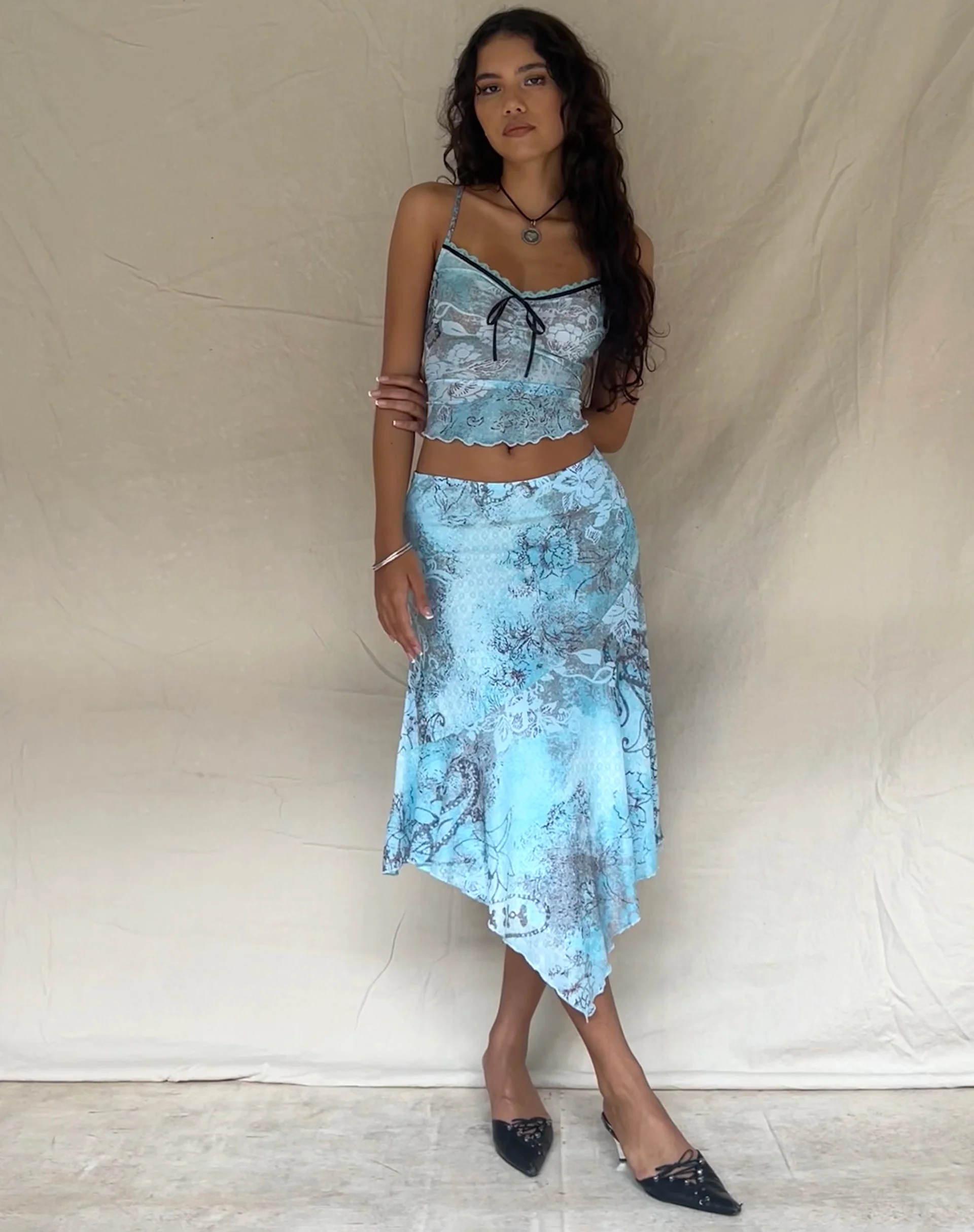 Cinta Low Rise Midi Skirt in Paisley Abstract Rustic - Awmao