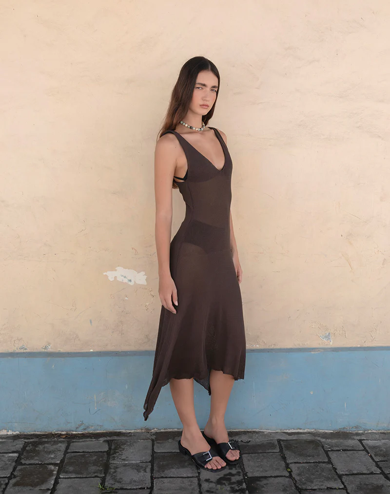 Rabindra Maxi Dress in Brown - Awmao