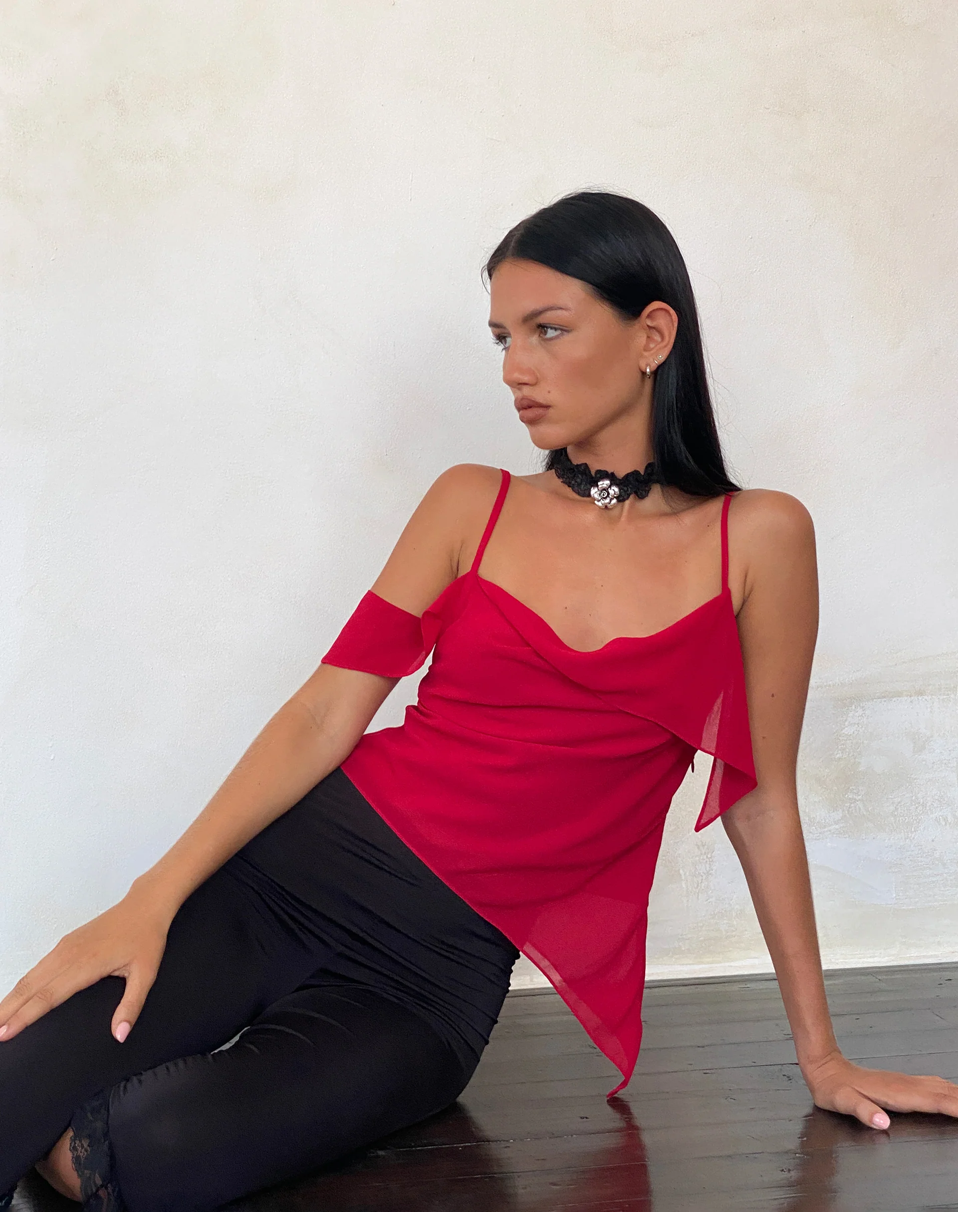 Davila Top in Chiffon Deep Red - Awmao