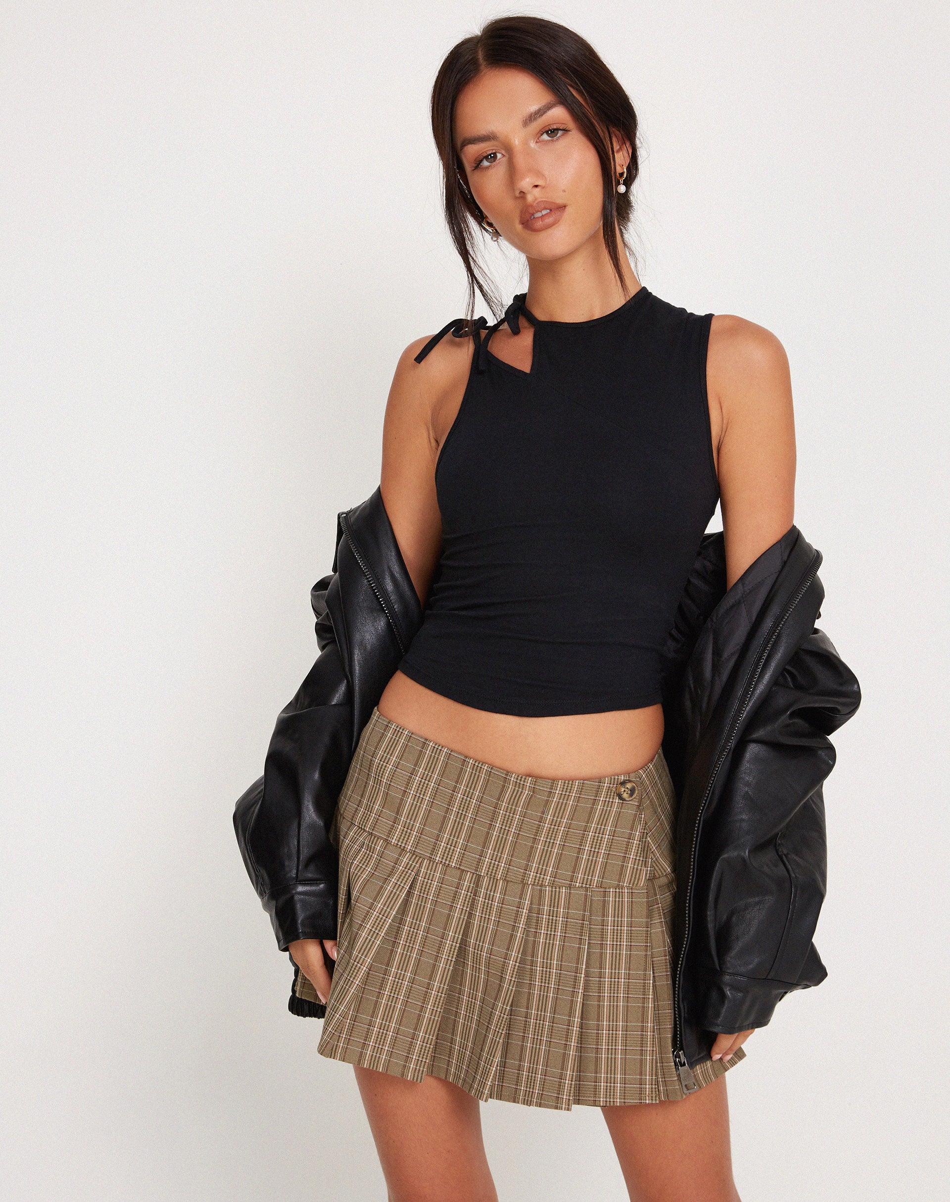 Iliana Top in Black - Awmao
