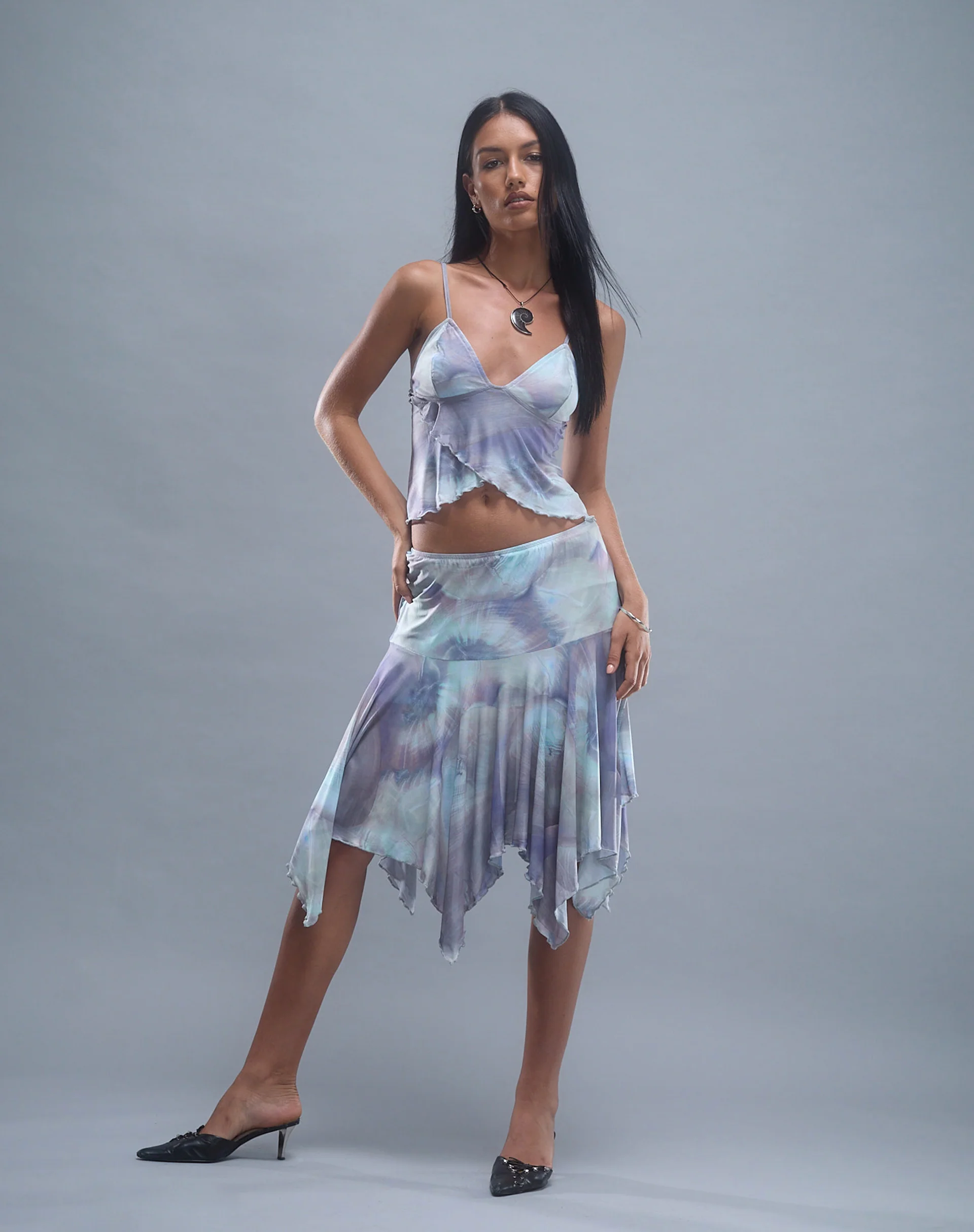 Jovali Low Waist Midi Skirt in Mesh Printed Pearly Shell - Awmao