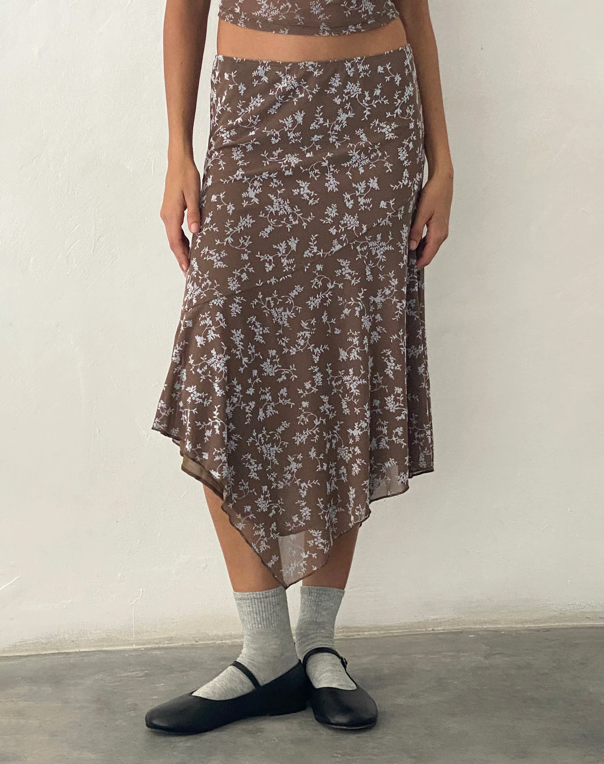 Cinta Low Rise Midi Skirt in Botanist Flock Dark Taupe - Awmao