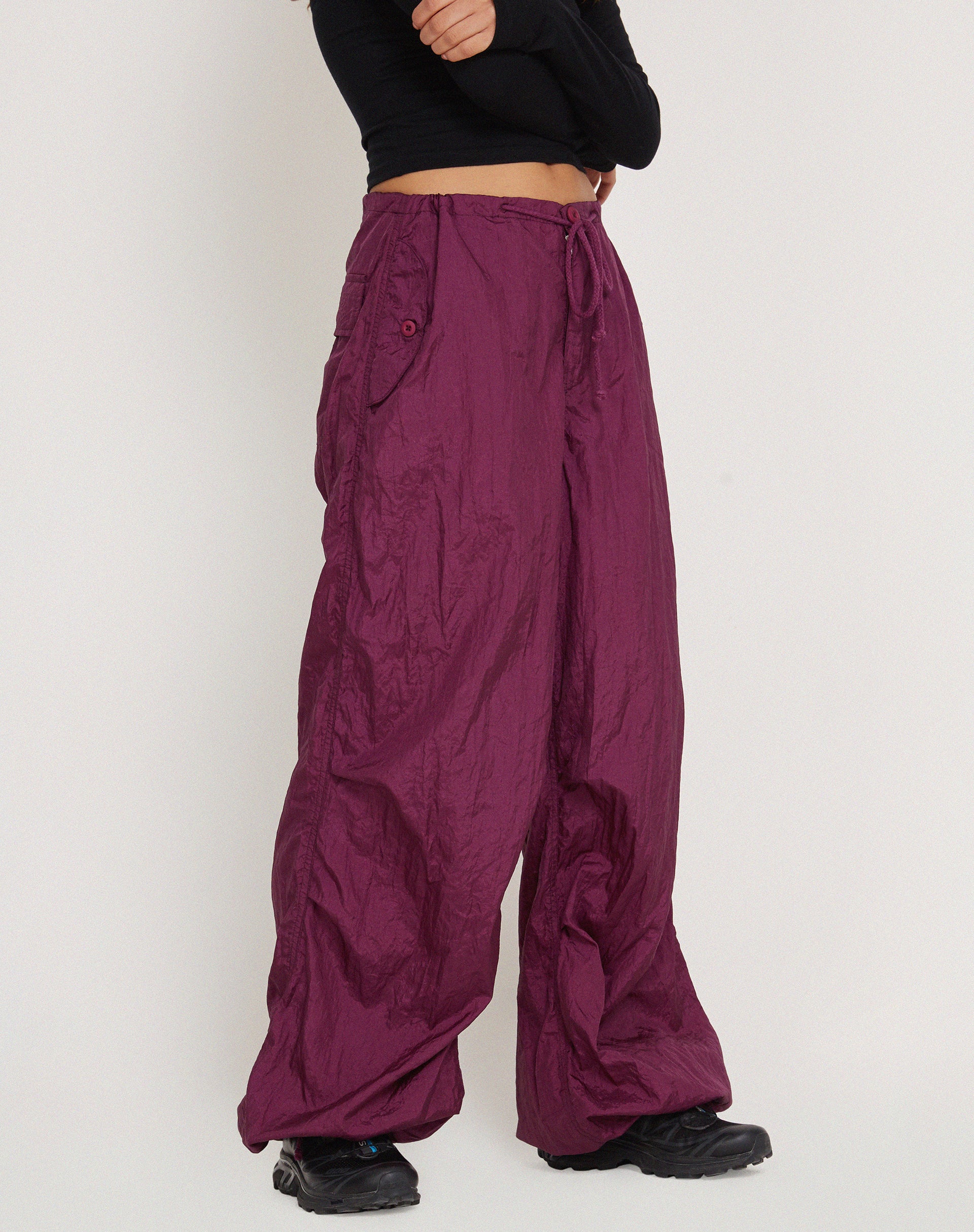 Chute Trouser in Deep Purple - Awmao
