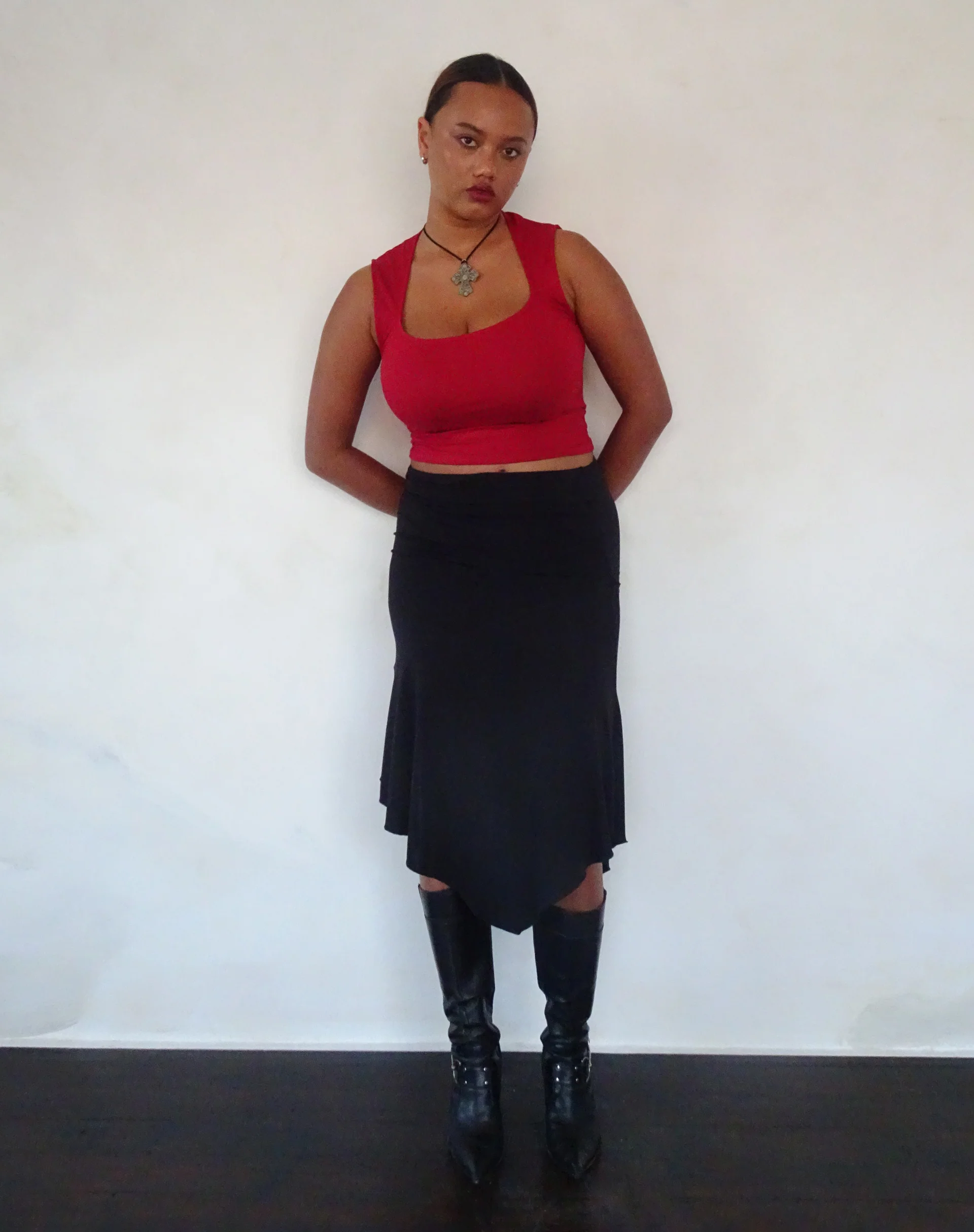 Jinsu Crop Top in Adrenaline Red - Awmao