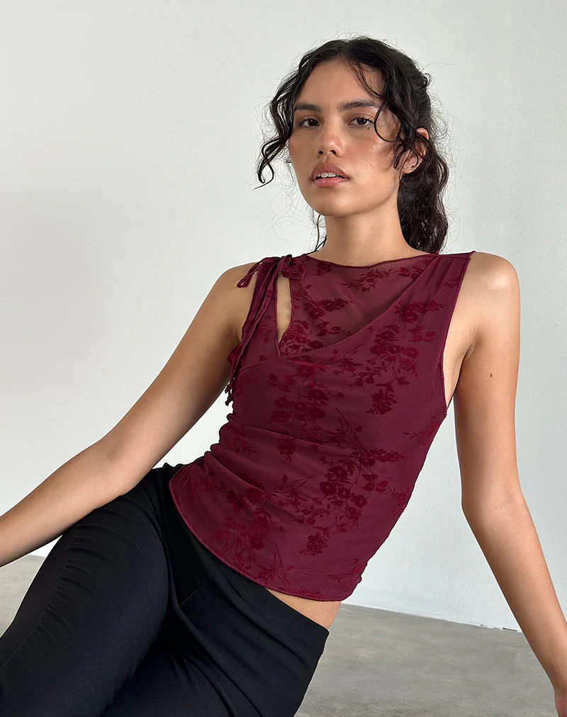 Moni Vest Top in Botanical Flower Maroon - Awmao