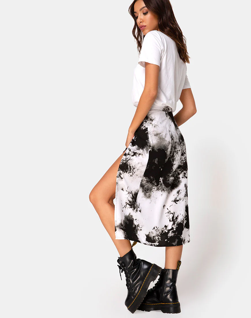 Saika Midi Skirt in Mono Tie Dye Black and White - Awmao