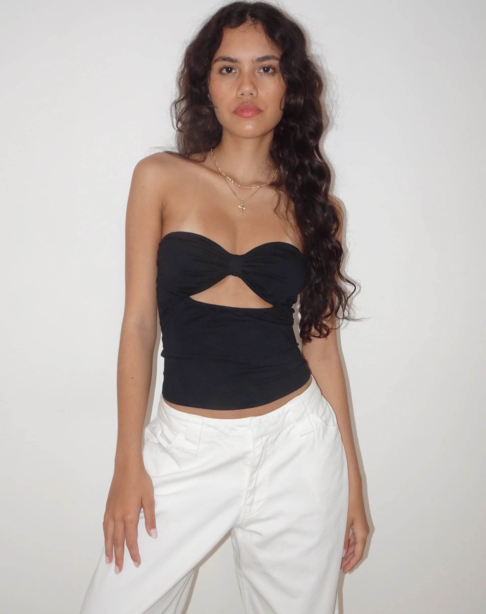 Tifose Bandeau-twist Front Top in Black - Awmao