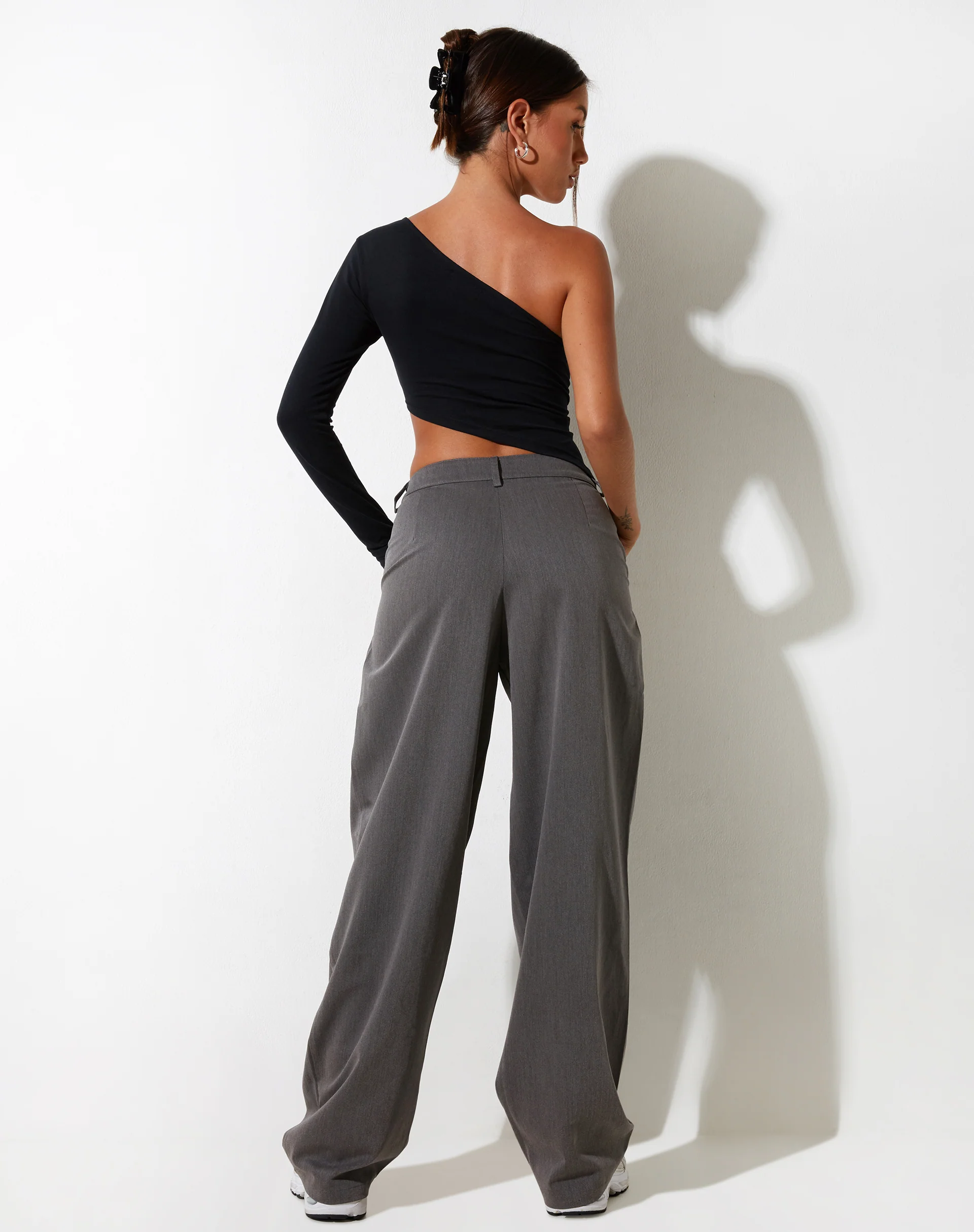 Sakaria Wide Leg Trouser in Tailoring Charcoal - Awmao