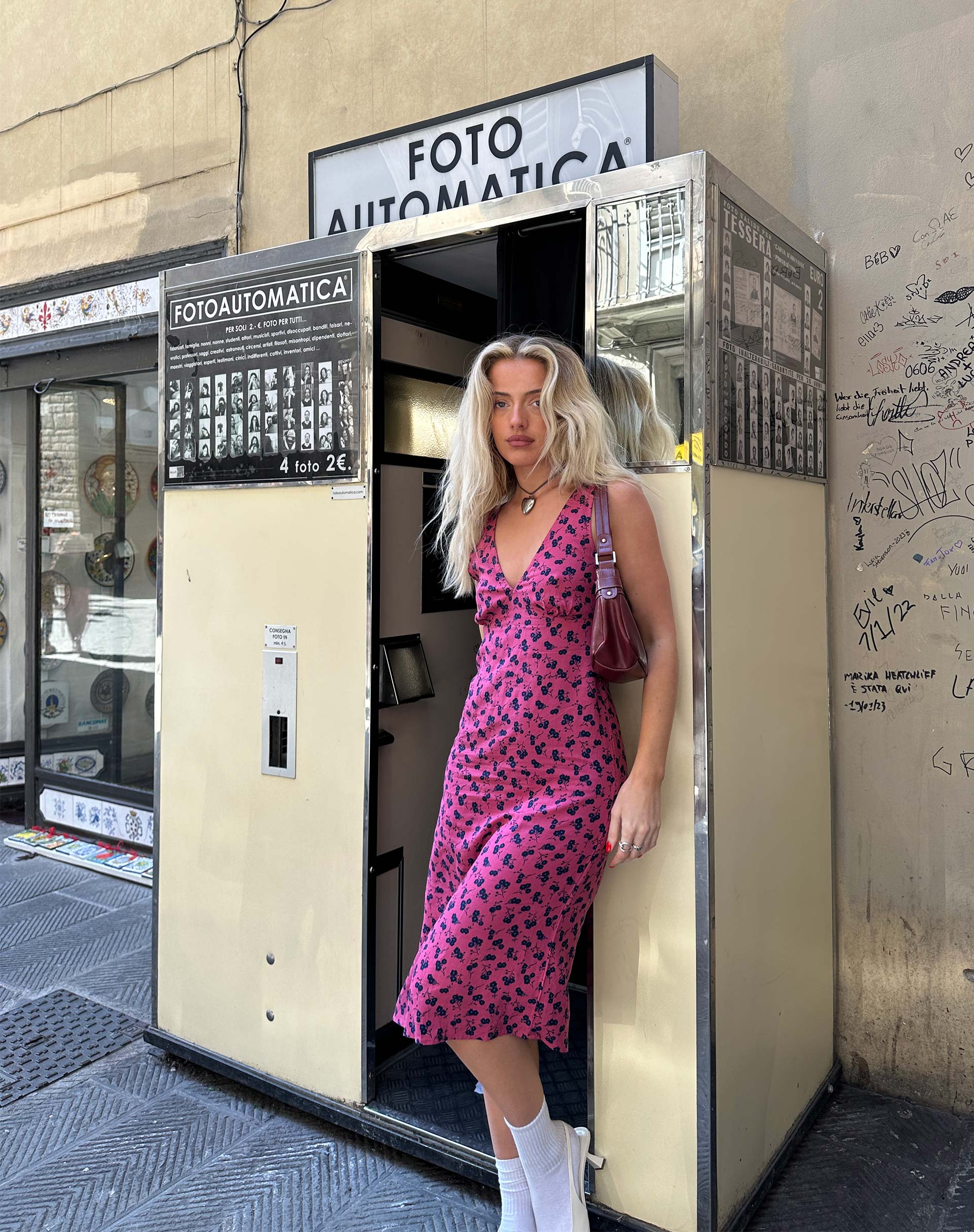 Lieva Midi Dress in Raspberry Floral - Awmao
