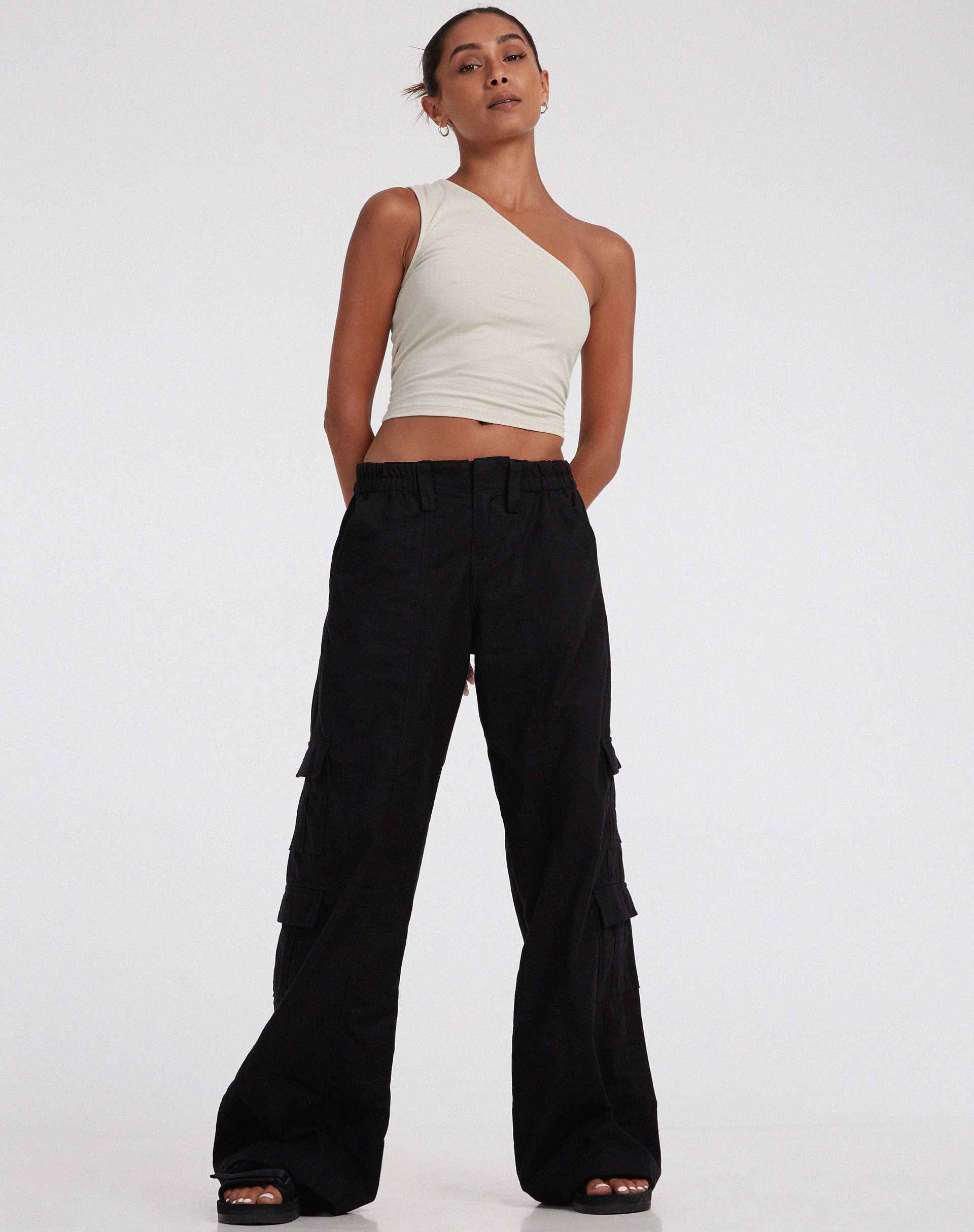 Hansa Cargo Trouser in Rami Black - Awmao